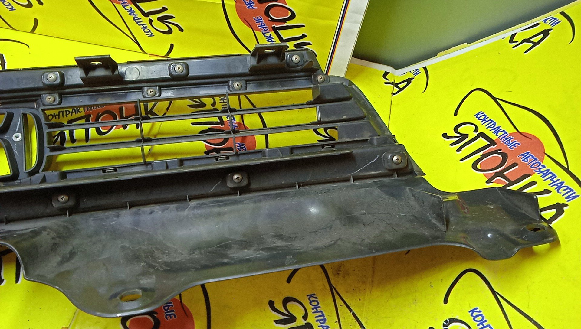 РЕШЕТКА РАДИАТОРА/HON/STEP WAGON/RF3/RF4/RF5/RF6/RF7/RF8/2 МОДЕЛЬ/71121S7SJ01/71121S7S90