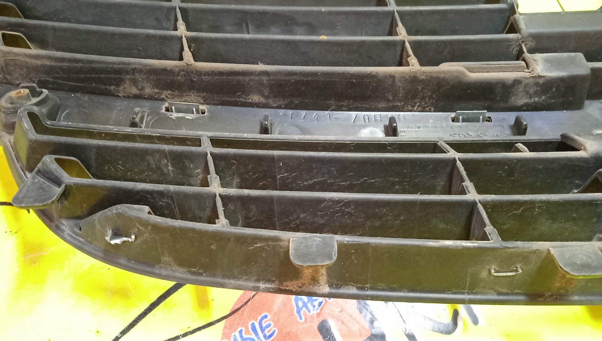 РЕШЕТКА РАДИАТОРА/CHEVR/CRUZE/HR51S/7174170H000CB