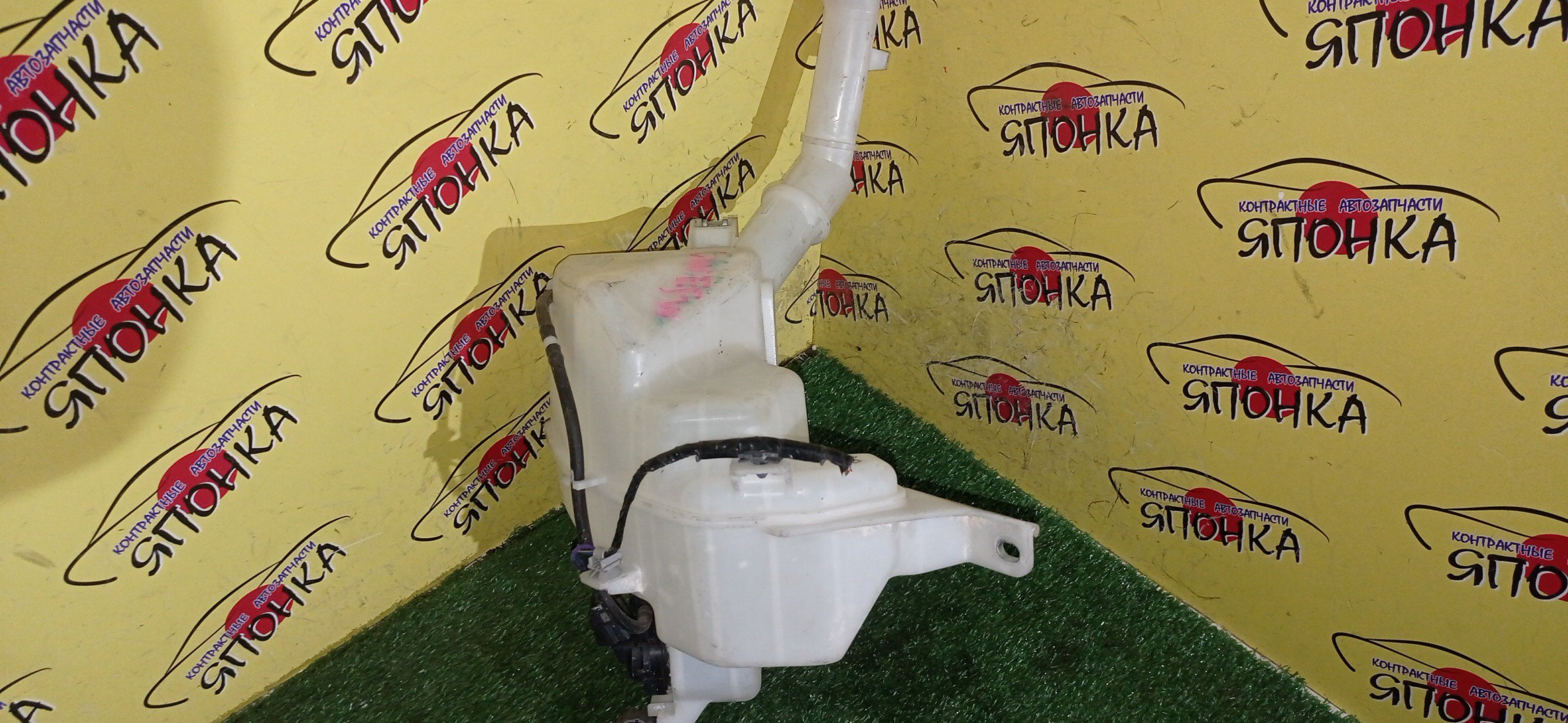 БАЧОК ОМЫВАТЕЛЯ СТЕКОЛ/MAZ/PREMACY/LAFESTA/CWEFWN/CWFFWN/CWEAWN/CWEFW/CWFFW/CWEAW/1 МОТОРЧИК