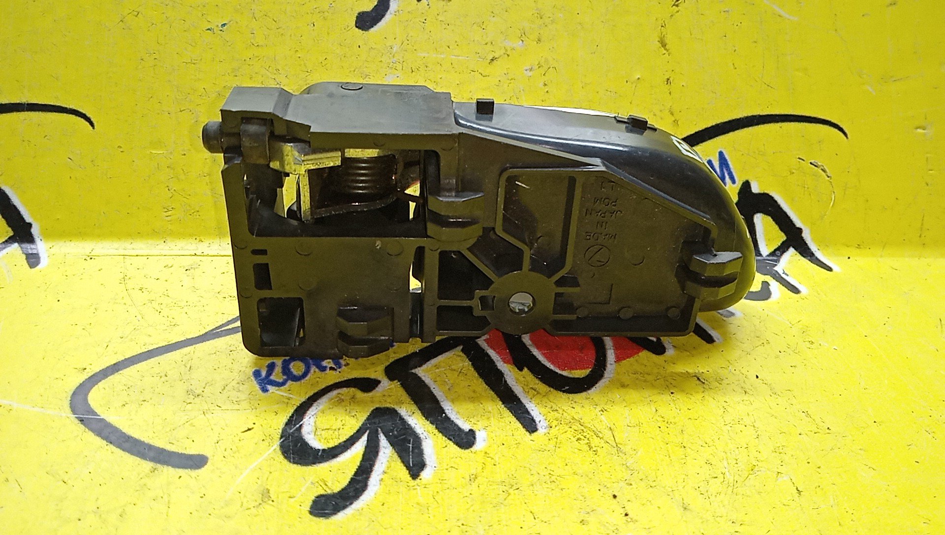 РУЧКА ДВЕРИ ВНУТРЕННЯЯ/SUB/IMPREZA/LEGACY/BE5/BE9/BEE/BH5/BH9/BHC/BHE/GD2/GD3/GD9/GDA/GDB/GDC/GDD/GG2/GG3/GG9/GGA/GGC/GGD/F/L/61051AE010ML