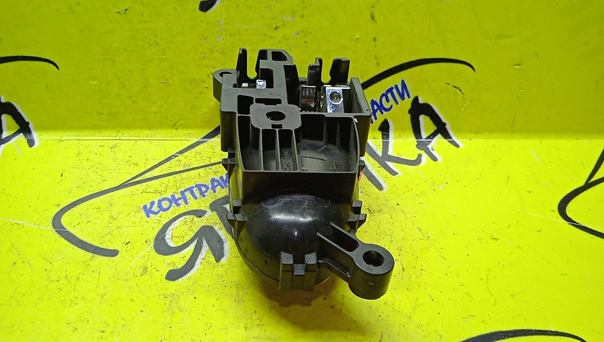 РУЧКА ДВЕРИ ВНУТРЕННЯЯ/NIS/PRIMERA/P12/F/L/80671AU010