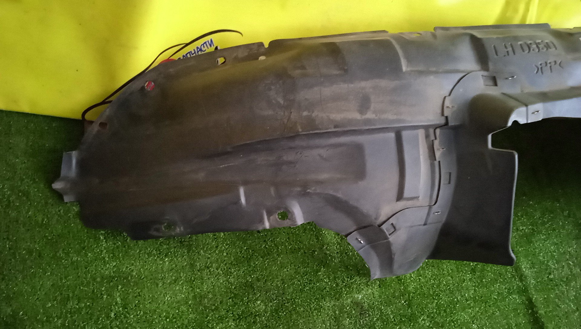 ПОДКРЫЛОК/MAZ/DEMIO/VERISA/DC5R/DC5W/DY3R/DY3W/DY5R/DY5W/F/L/D3505614YJ