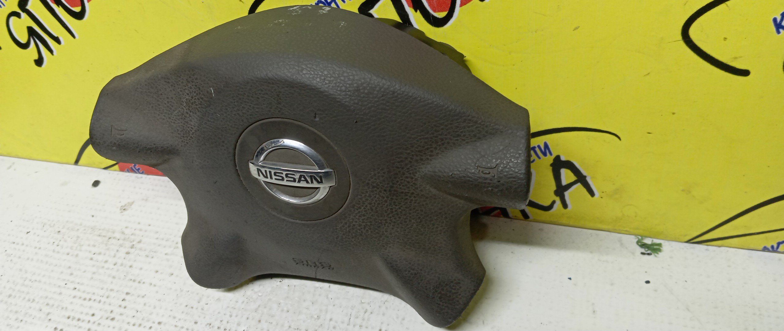 AIRBAG ВОДИТЕЛЬСКИЙ/NIS/AVENIR/PRIMERA/WINGROAD/X-TRAIL/HP12/NT30/PNT30/PNW11/PW11/QP12/RNW11/RP12/RW11/SW11/T30/TNP12/TP12/W11/WFNY11/WFY11/WHNY11/WHP12/WHY11/WPY11/WRY11/WTNP12/WTP12/4 ЛУЧА/ЗНАЧОК ХРОМ/K8510AU060