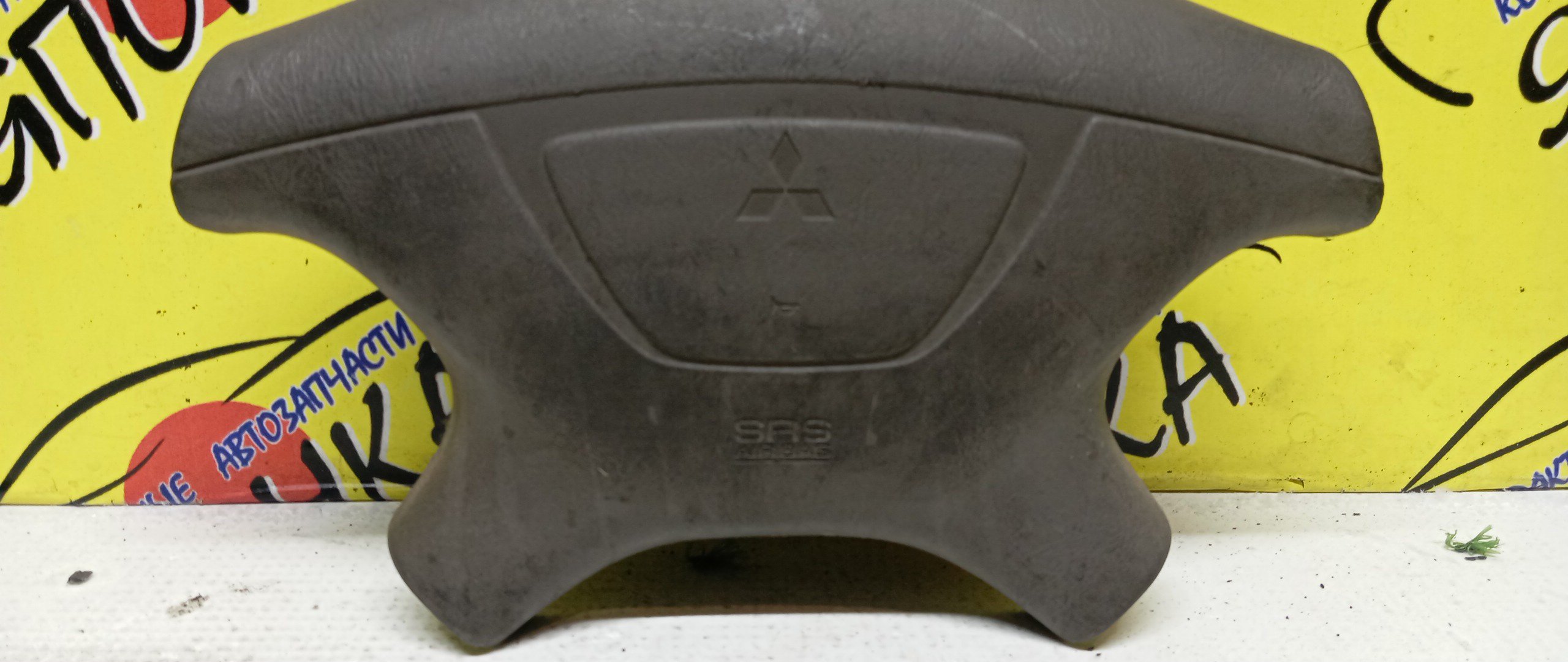 AIRBAG ВОДИТЕЛЬСКИЙ/MMC/ASPIRE/CHALLENGER/CHARIOT GRANDIS/FTO/GALANT/LEGNUM/MONTERO SPORT/PAJERO SPORT/RVR/DE3A/EA1A/EA2A/EA3A/EA5A/EC1A/EC1W/EC3A/EC3W/EC4W/EC5A/EC5W/EC7A/K94W/K94WG/K96W/K97W/K97WG/K99W/N61W/N64W/N64WG/N71W/N73W/N73WG/N74W/N74WG/N84W/N86W/N94W/N96W/4 ЛУЧА/2 МОДЕЛЬ/MR475166