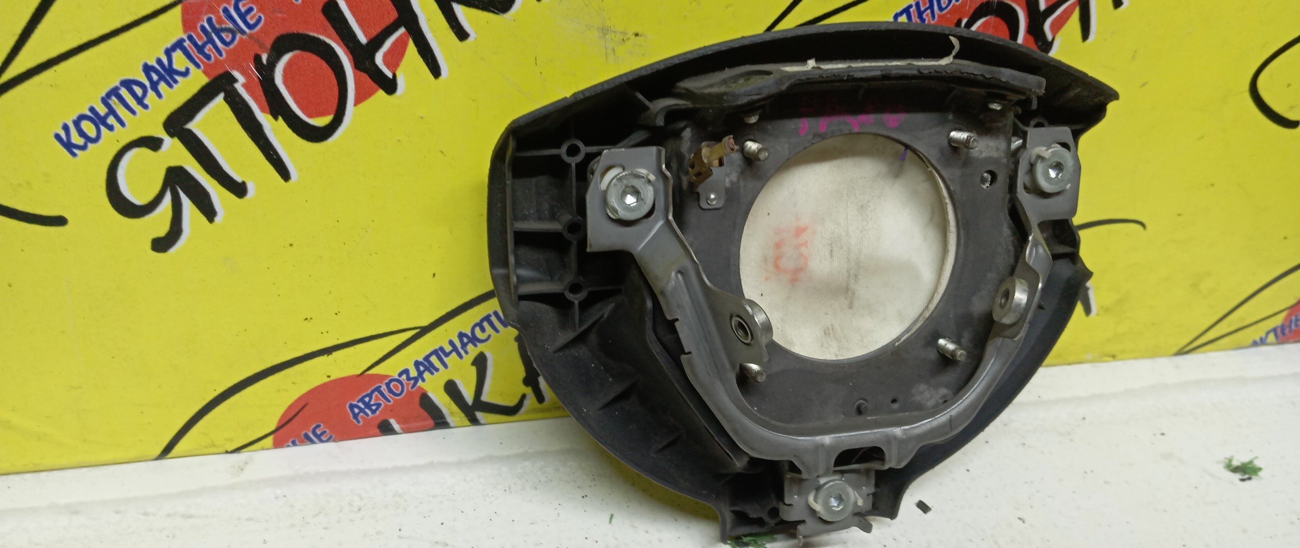 AIRBAG ВОДИТЕЛЬСКИЙ/TOY/PASSO/KGC10/KGC15/QNC10/3 ЛУЧА/45130B1020B0/45130B1031B0