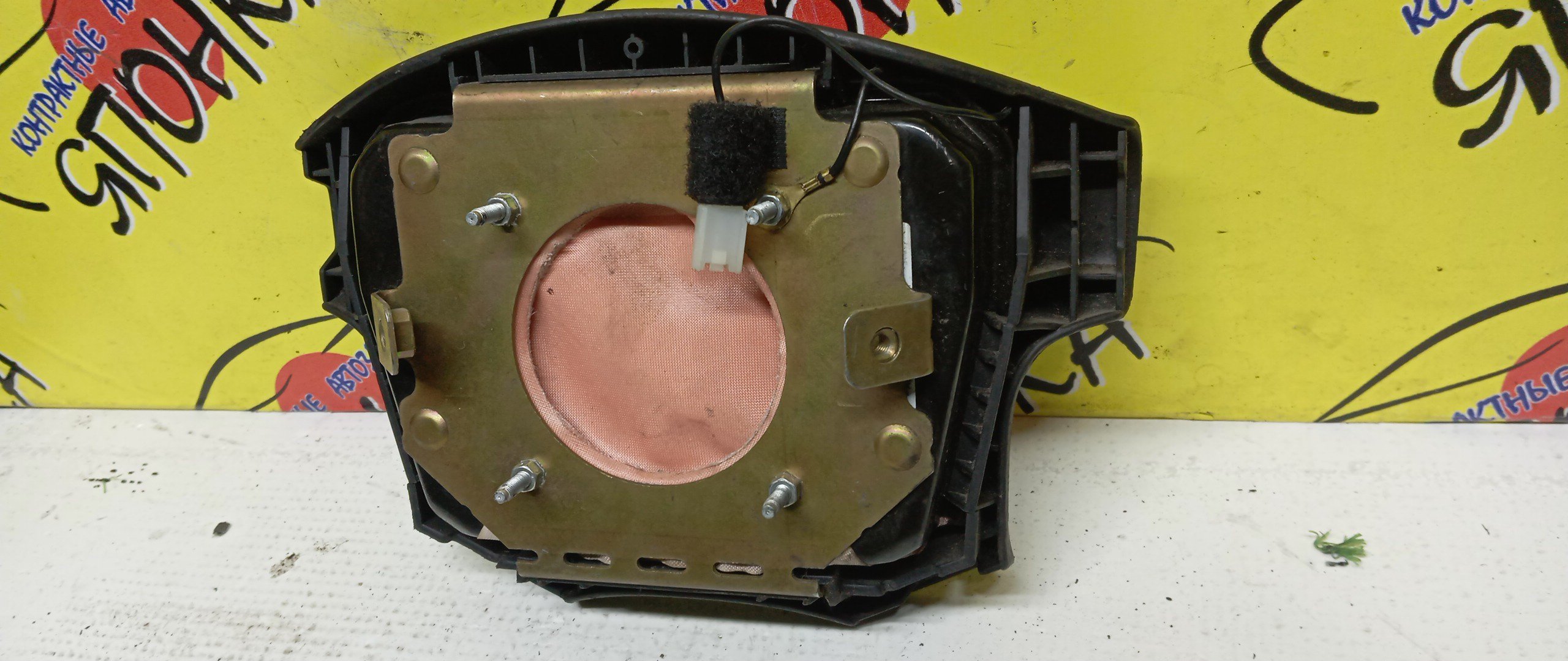 AIRBAG ВОДИТЕЛЬСКИЙ/ISU/WIZARD/UES73FW/UES73EW/UES25FW/4 ЛУЧА/8972381101