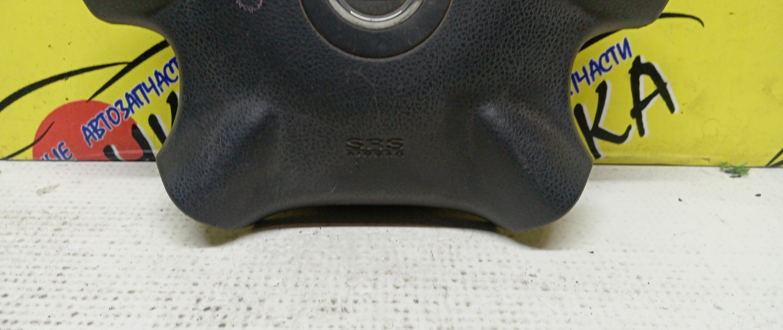 AIRBAG ВОДИТЕЛЬСКИЙ/NIS/AVENIR/PRIMERA/WINGROAD/X-TRAIL/HP12/NT30/PNT30/PNW11/PW11/QP12/RNW11/RP12/RW11/SW11/T30/TNP12/TP12/W11/WFNY11/WFY11/WHNY11/WHP12/WHY11/WPY11/WRY11/WTNP12/WTP12/4 ЛУЧА/ЗНАЧОК ХРОМ/K8510AU060