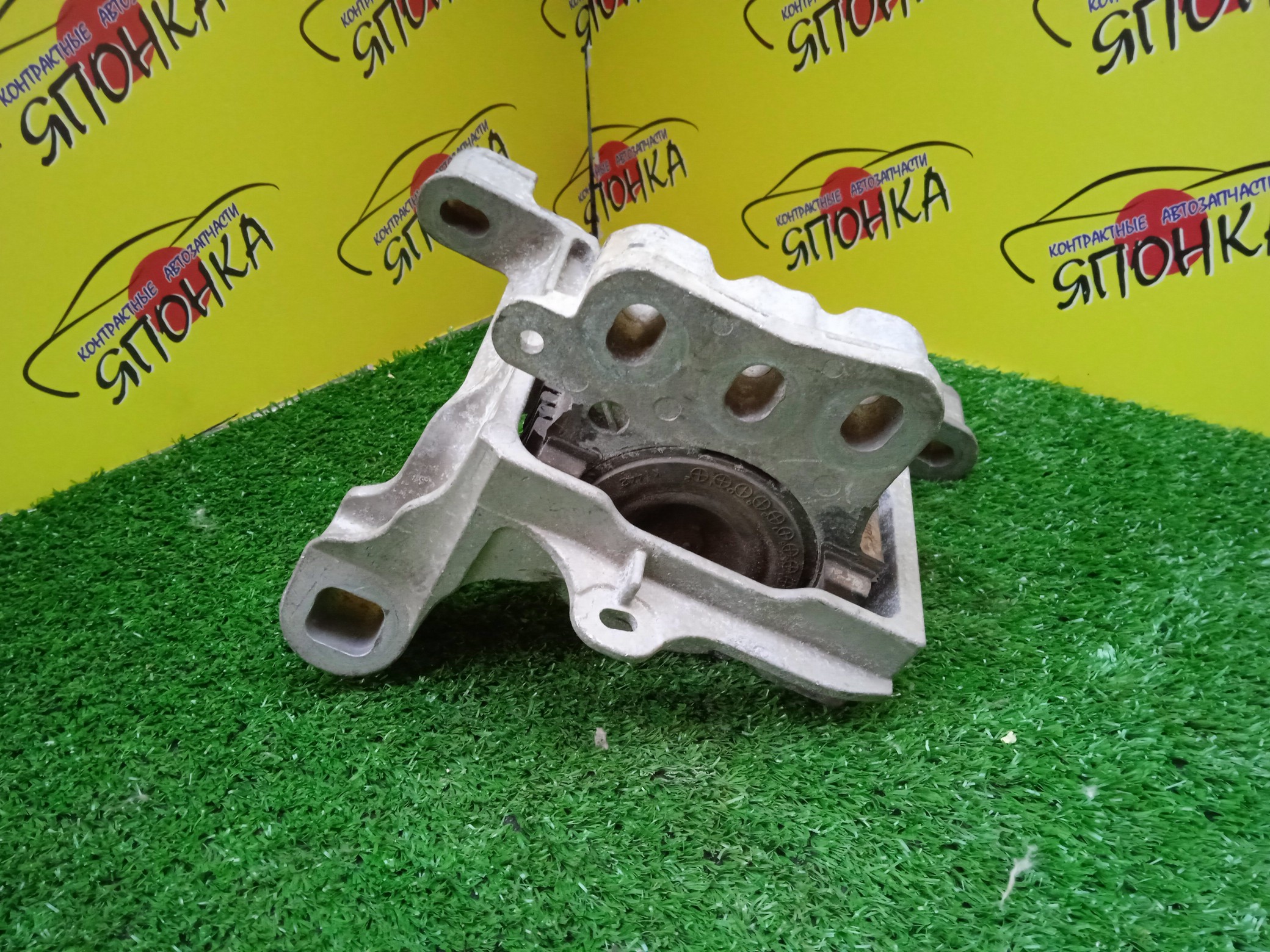 ПОДУШКА ДВС/MAZ/DEMIO/DJ3FS/P3VPS/F/R