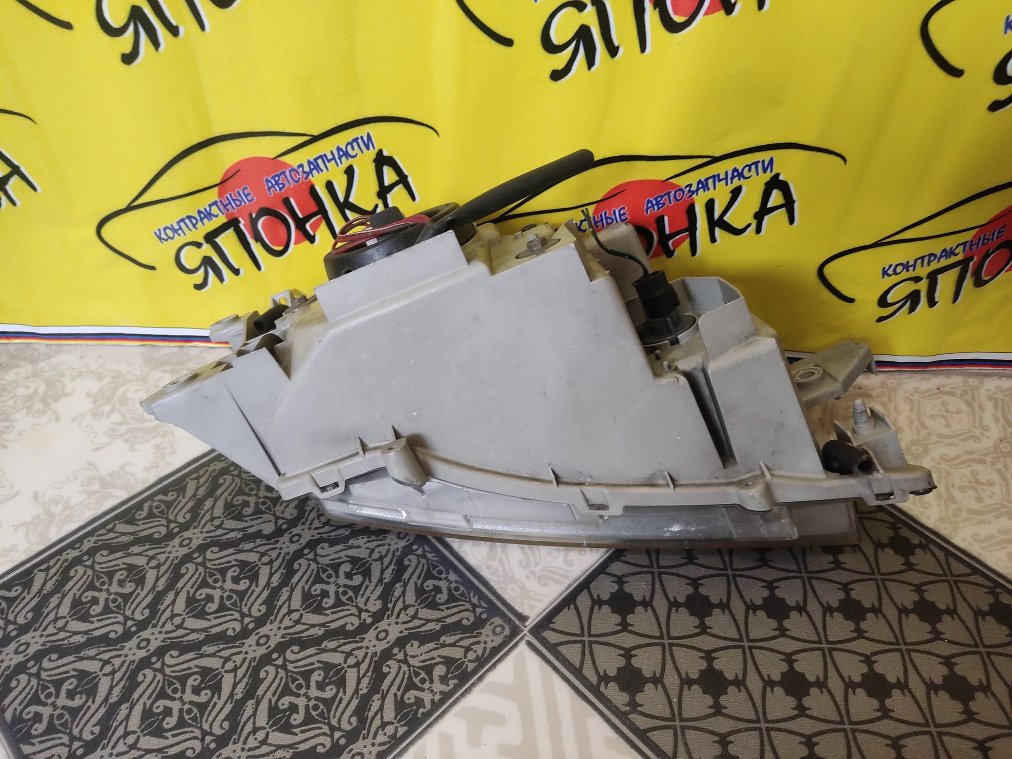 ФАРА/MAZ/PREMACY/CP8W/CPEW/1989/L