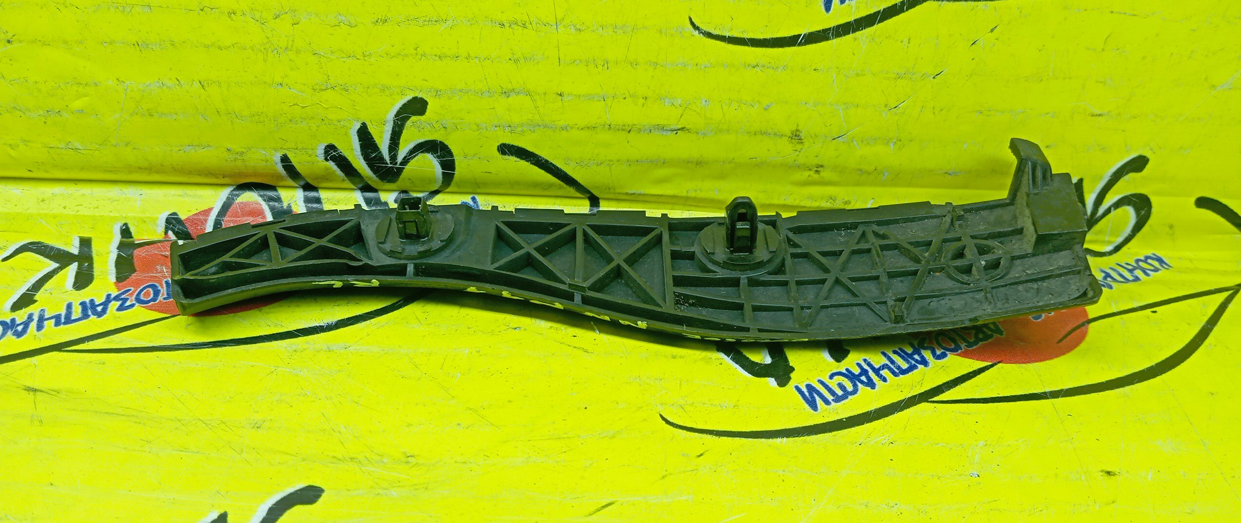 КРЕПЛЕНИЕ БАМПЕРА/TOY/PORTE/NNP10/NNP11/NNP15/B/L/БОКОВАЯ