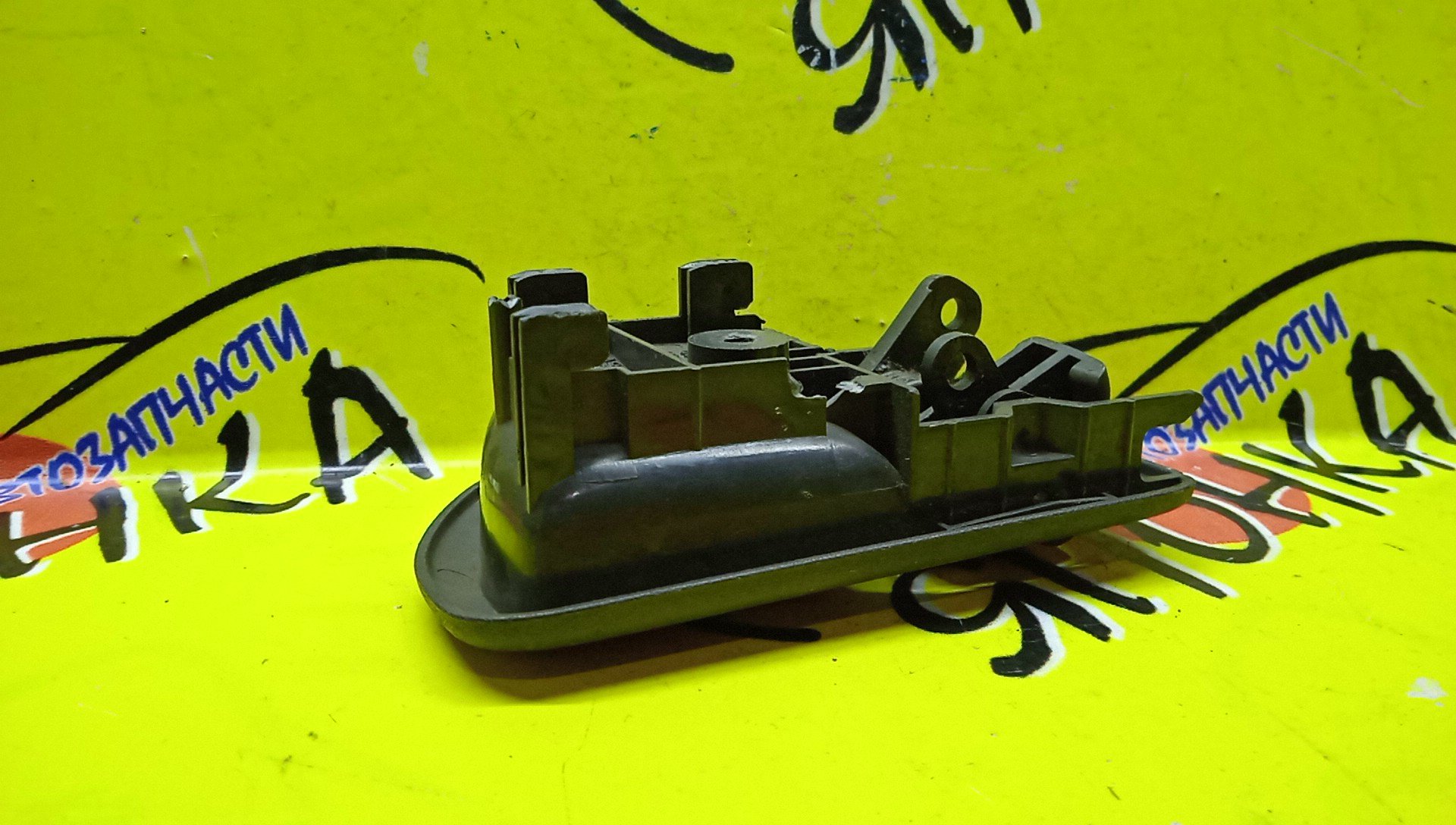 РУЧКА ДВЕРИ ВНУТРЕННЯЯ/TOY/CARINA/CORONA PREMIO/AT210/AT211/AT212/ST210/ST215/R