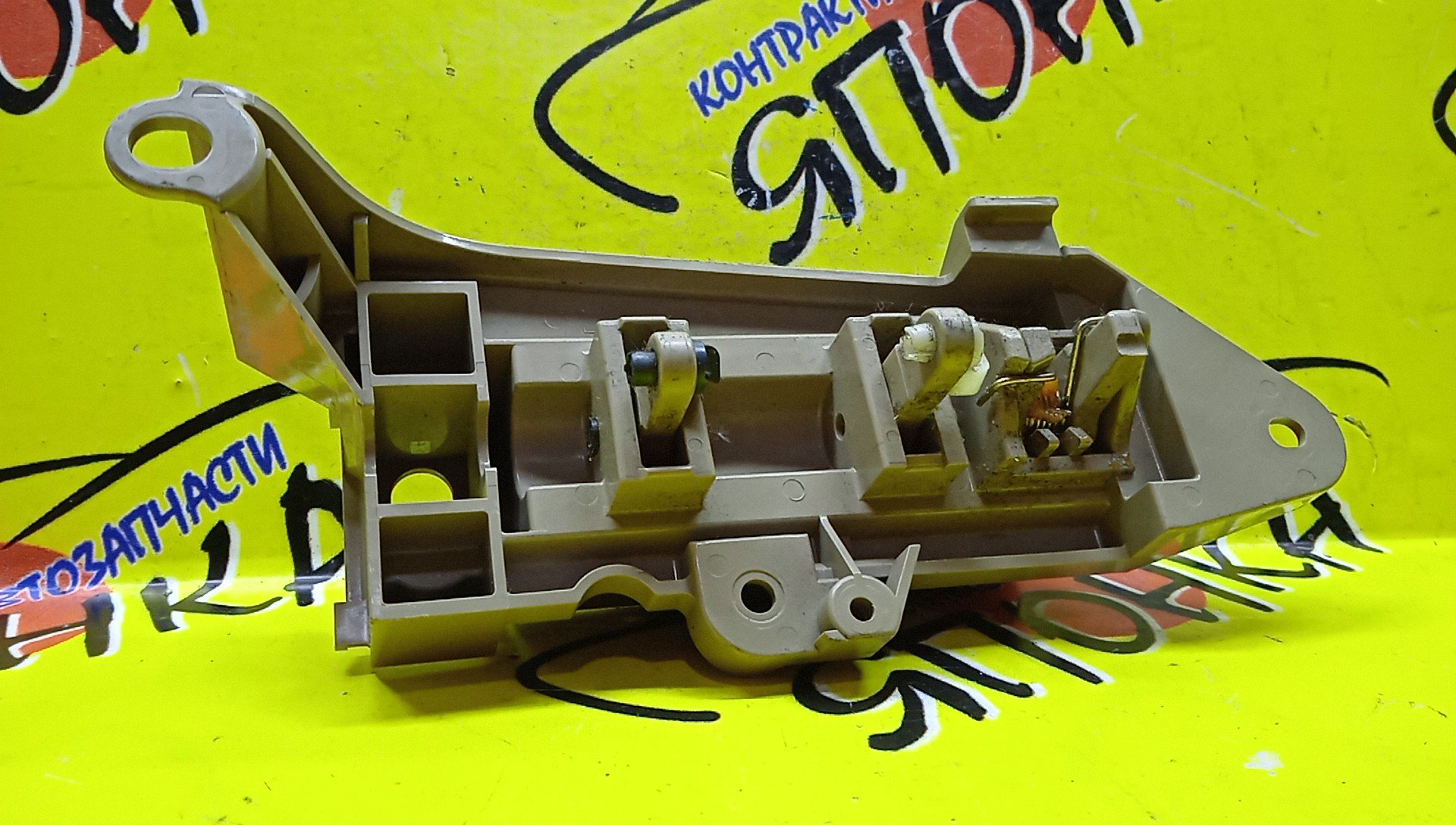 РУЧКА ДВЕРИ ВНУТРЕННЯЯ/TOY/RAUM/NCZ20/NCZ25/B/L