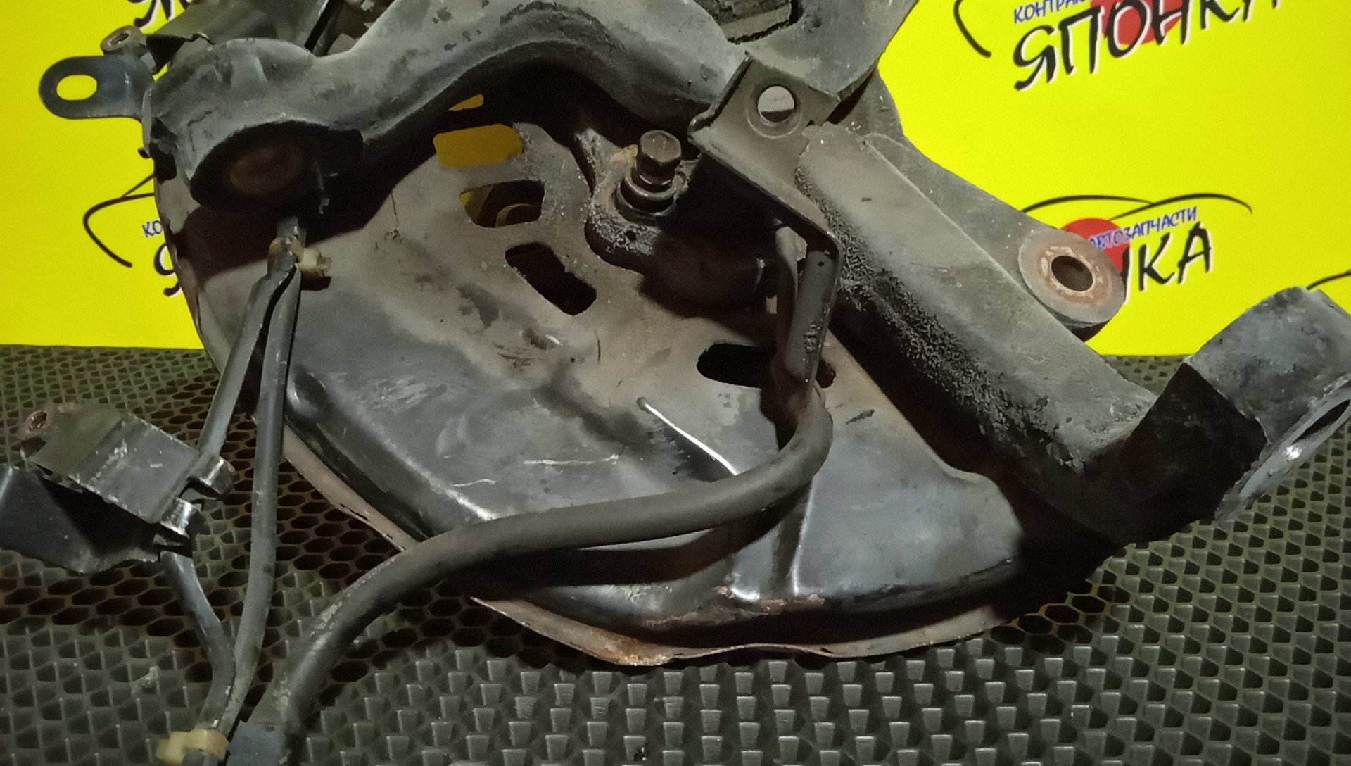 СТУПИЦА/TOY/HIACE/KZH100G/KZH110G/KZH120G/LH100G/LH102V/LH103V/LH113K/LH113V/LH123V/LH162V/LH172K/LH172V/LH182K/RZH100G/RZH101G/RZH102V/RZH110G/RZH111G/RZH112K/RZH112V/RZH183K/TRH102V/TRH112K/TRH112V/F/R/2WD