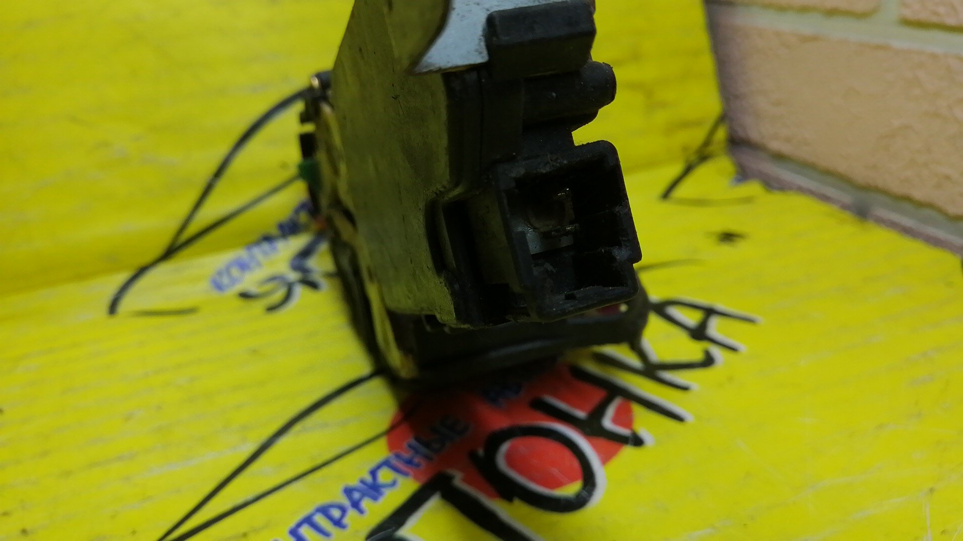 ЗАМОК ДВЕРИ/SUB/LEGACY/LEGACY LANCASTER/OUTBACK/BE5/BE9/BEE/BH5/BH9/BHC/BHE/F/L