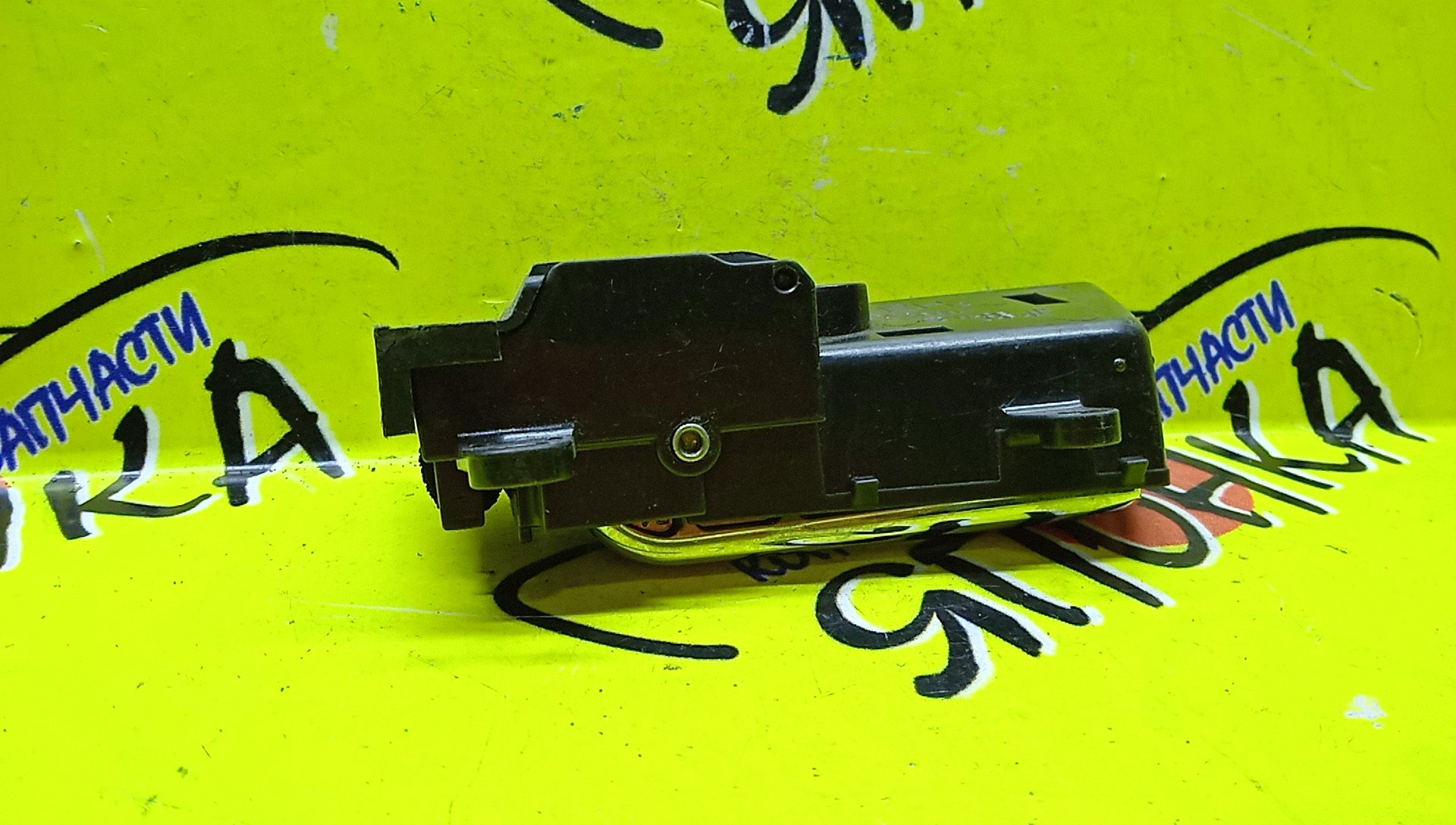 РУЧКА ДВЕРИ ВНУТРЕННЯЯ/SUB/LEGACY/BL5/B/R