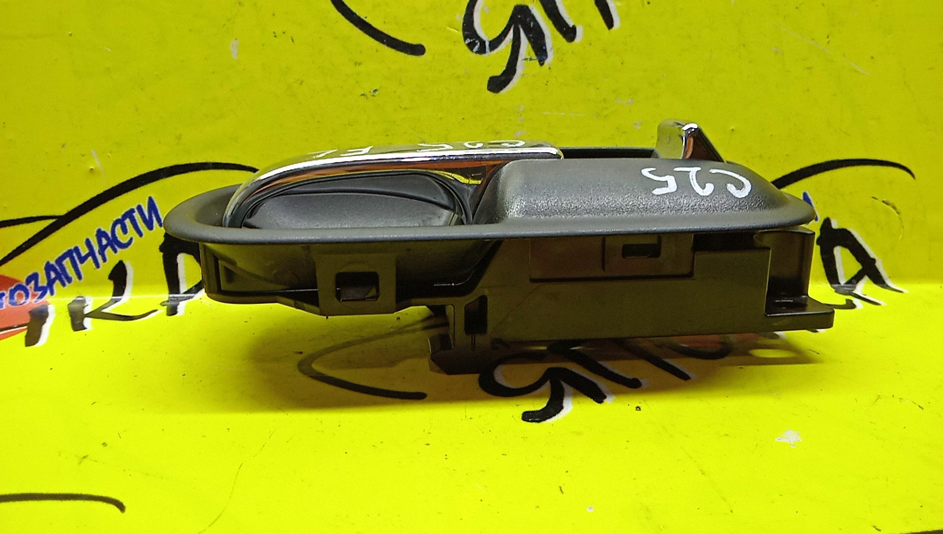 РУЧКА ДВЕРИ ВНУТРЕННЯЯ/NIS/SERENA/C25/CC25/CNC25/NC25/F/L