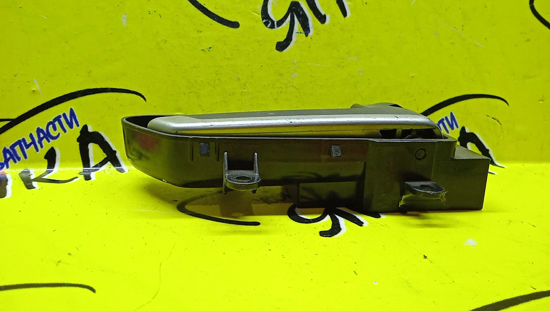 РУЧКА ДВЕРИ ВНУТРЕННЯЯ/NIS/MURANO/Z50/B/R