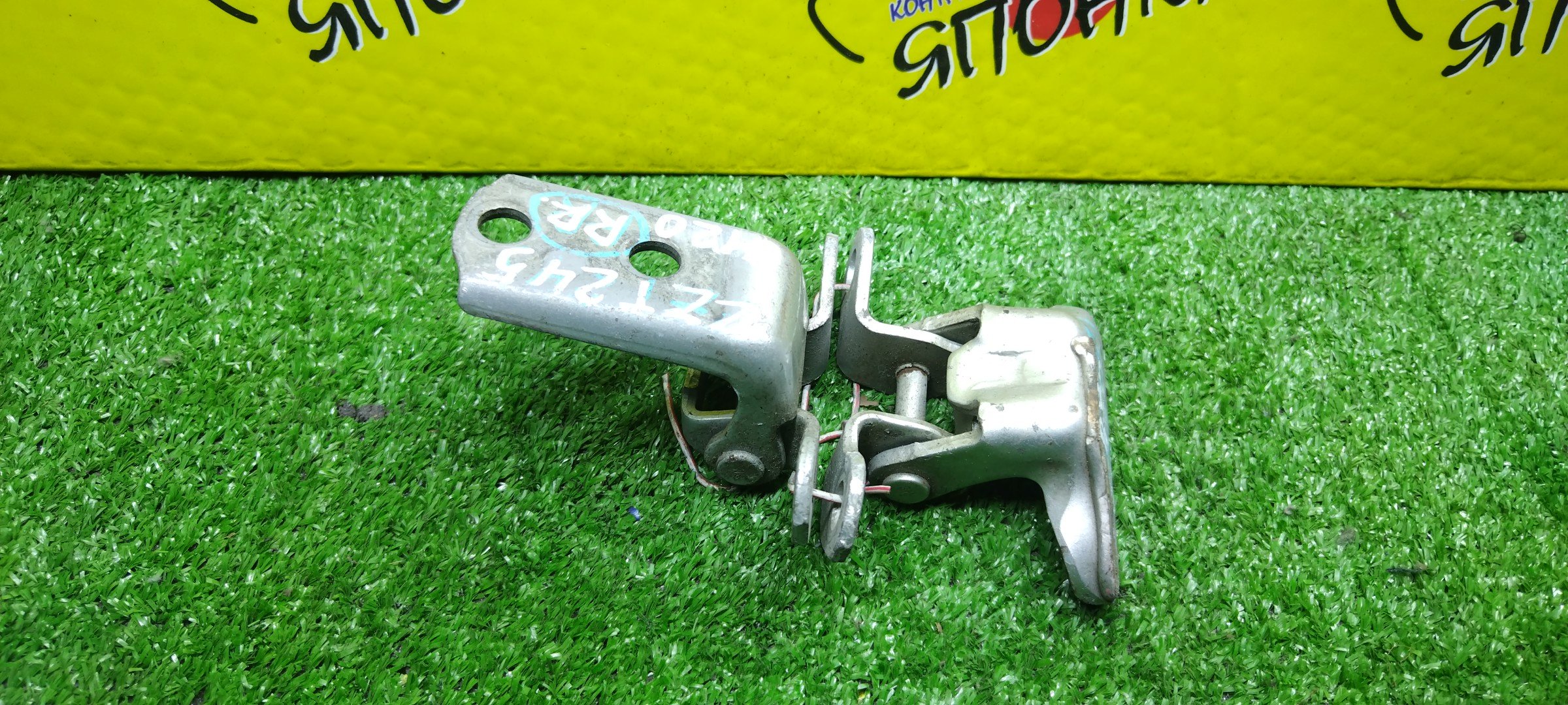 ПЕТЛИ ДВЕРИ/TOY/LEXUS CT200H/LEXUS ES240/LEXUS ES250/LEXUS ES350/LEXUS GS250/LEXUS GS350/LEXUS GS450H/LEXUS GX460/LEXUS HS250H/LEXUS IS F/LEXUS IS250/LEXUS RX270/LEXUS RX350/LEXUS RX450H/SCION XB/SCION XD/4RUNNER/ALLION/AQUA/AURIS/BELTA/BLADE/CALDINA/CAMRY/COROLLA ALTIS/COROLLA AXIO/COROLLA FIELDER/COROLLA RUMION/COROLLA/HIGHLANDER/KLUGER/LAND CRUISER PRADO/LIMO/MARK X/PASSO SETTE/PREMIO/PRIUS ALPHA/PRIUS C/PRIUS/PROBOX/RAV4/RACTIS/SAI/SCION/SUCCEED/URBAN CRUISER/VERSO/VIOS/VITZ/WISH/YARIS/IST/ZWA10/ACV40/GSV40/ASV60/AVV60/GRL11/GRL10/GWL10/URJ150/ANF10/USE20/ALE20/GSE20/GSE21/GSE22/AGL10/GGL10/GGL15/GYL10/AZE151/ZSP110/GRN280/TRN280/AZT240/NZT240/NZT260/ZRT260/NHP10/NRE150/NZE151/ZRE151/ZRE154/KSP92/SCP92/AZE154/AZE156/GRE156/AZT241/AZT246/ZZT241/ASV40/ASV50/AVV50/NZE140/NZE170/NZE161/ZRE152/ASU40/GSU40/ZZE150/GRJ150/KDJ150/TRJ150/NSP150/ANA10/GGA10/GRX120/GRX130/M502E/M512E/ZVW40/ZVW40W/NHW20/ZVW30/NCP50/NCP55/NCP58/ACA30/ACA31/ACA33/ACA36/ZSA30/NCP100/NCP120/SCP100/AZK10/NLP110/KSP130/SCP90/NCP110/NCP60/NCP130/ZZT245/B/R/ПАРА(ВЕРХ+НИЗ)