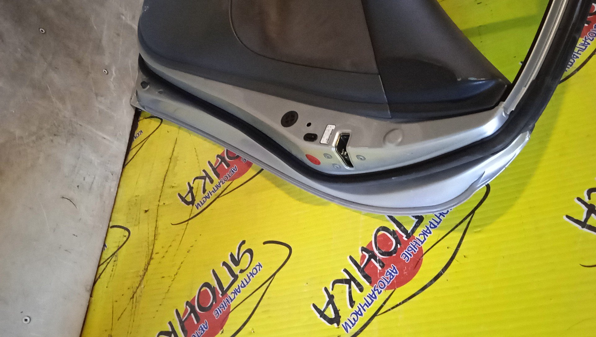 ДВЕРЬ БОКОВАЯ/TOY/ALLION/AZT240/NZT240/ZZT240/ZZT245/6700320780/B/R