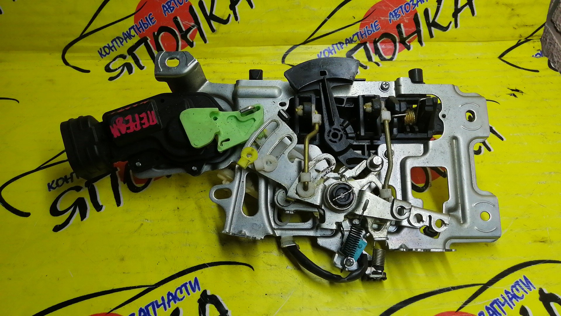 ЗАМОК ДВЕРИ/NIS/SERENA/C25/CC25/NC25/B/L/ПЕРЕДНЯЯ ЧАСТЬ