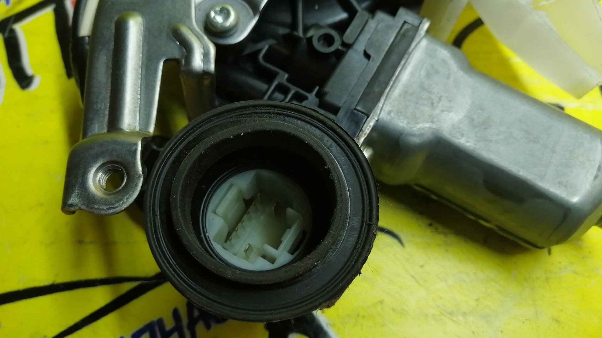 ЗАМОК ДВЕРИ/HON/N-BOX/N-BOX+/JF1/JF2/B/L