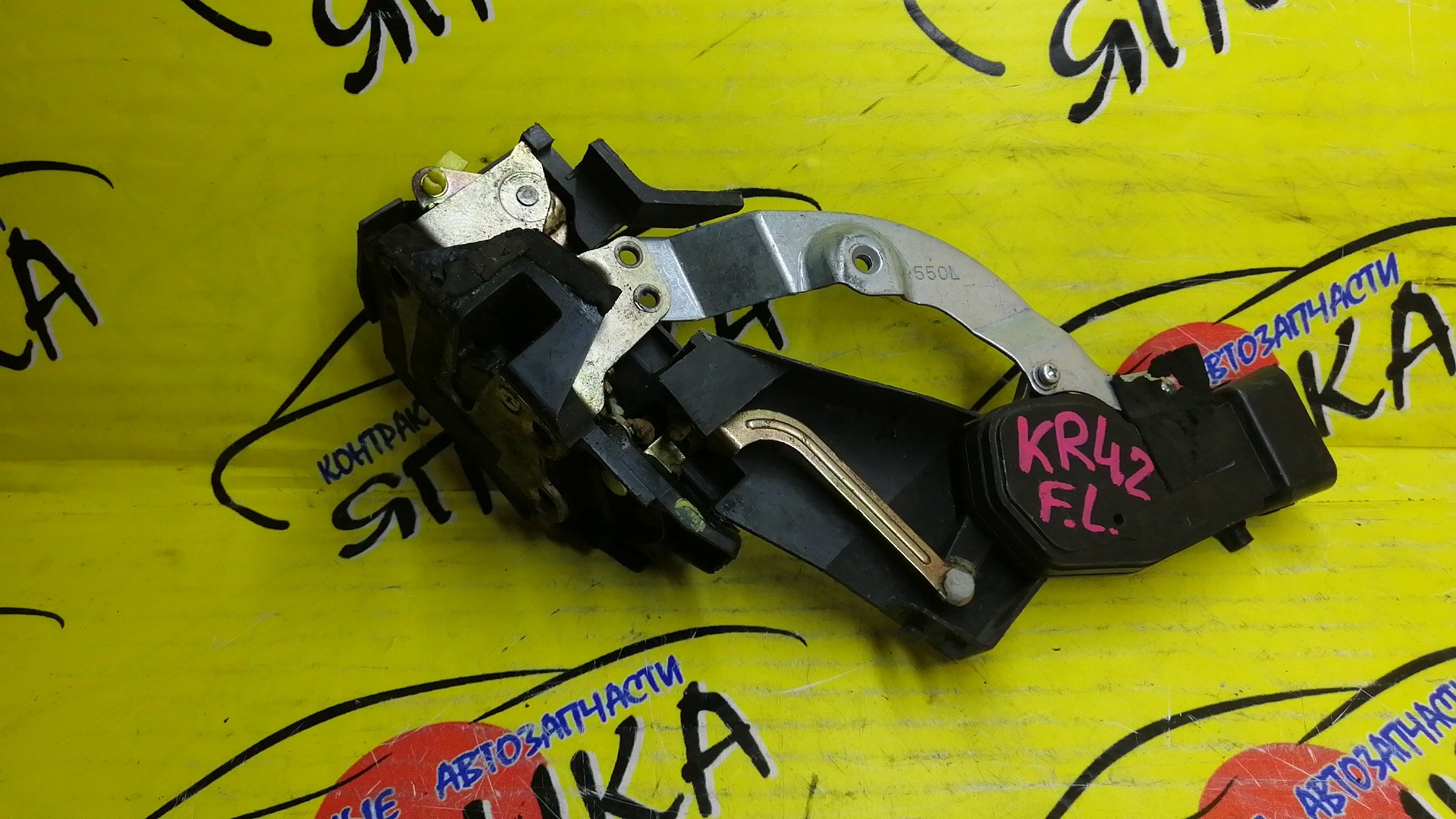 ЗАМОК ДВЕРИ/TOY/LITE ACE NOAH/TOWN ACE NOA/R40/R50/F/L