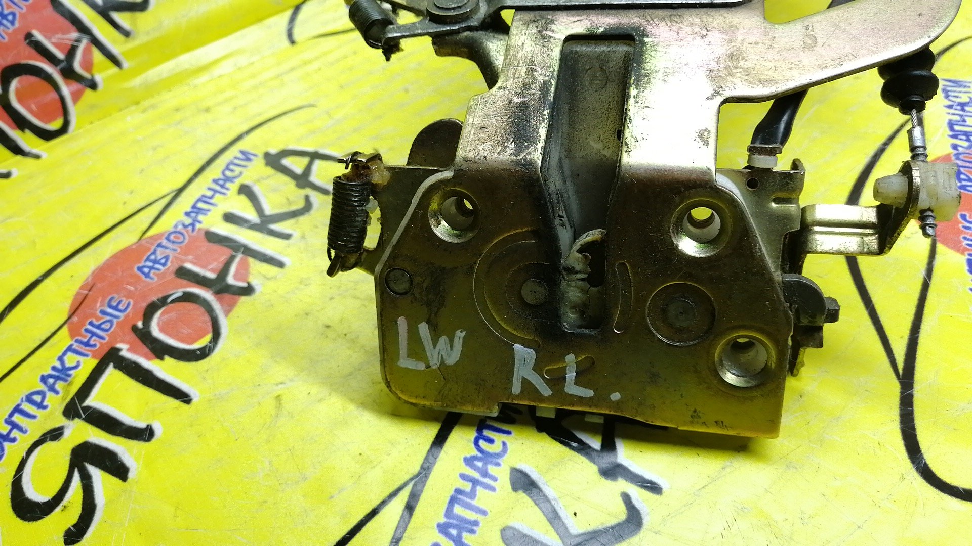 ЗАМОК ДВЕРИ/MAZ/MPV/LW3W/B/L