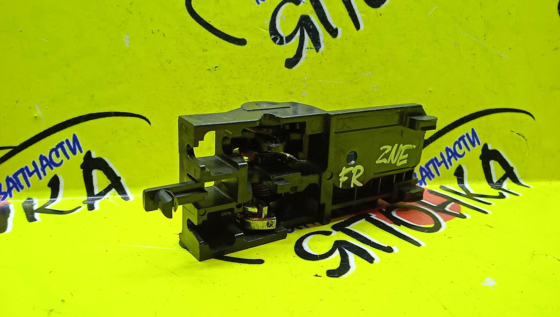 РУЧКА ДВЕРИ ВНУТРЕННЯЯ/TOY/DAIHATSU/SCION ALLEX/BB/BE-GO/COO/COROLLA/COROLLA FIELDER/COROLLA RUNX/COROLLA SPACIO/FORTUNER/IST/PASSO/PROBOX/RUSH/SUCCEED/TERIOS/WILL VS/WISH/ANE10G/ANE11W/GGN50/J200E/J210E/J210G/KGC10/KGC15/M401S/M402S/M411S/NCP50V/NCP51V/NCP52V/NCP55V/NCP58G/NCP59G/NCP60/NCP61/NCP65/NDE120/NLP51V/NZE120/NZE121/NZE124/NZE127/QNC10/QNC20/QNC21/QNC25/ZNE10G/ZNE14G/ZZE120/ZZE121/ZZE124/ZZE127/ZZE128/ZZE129/R/6920512190A0