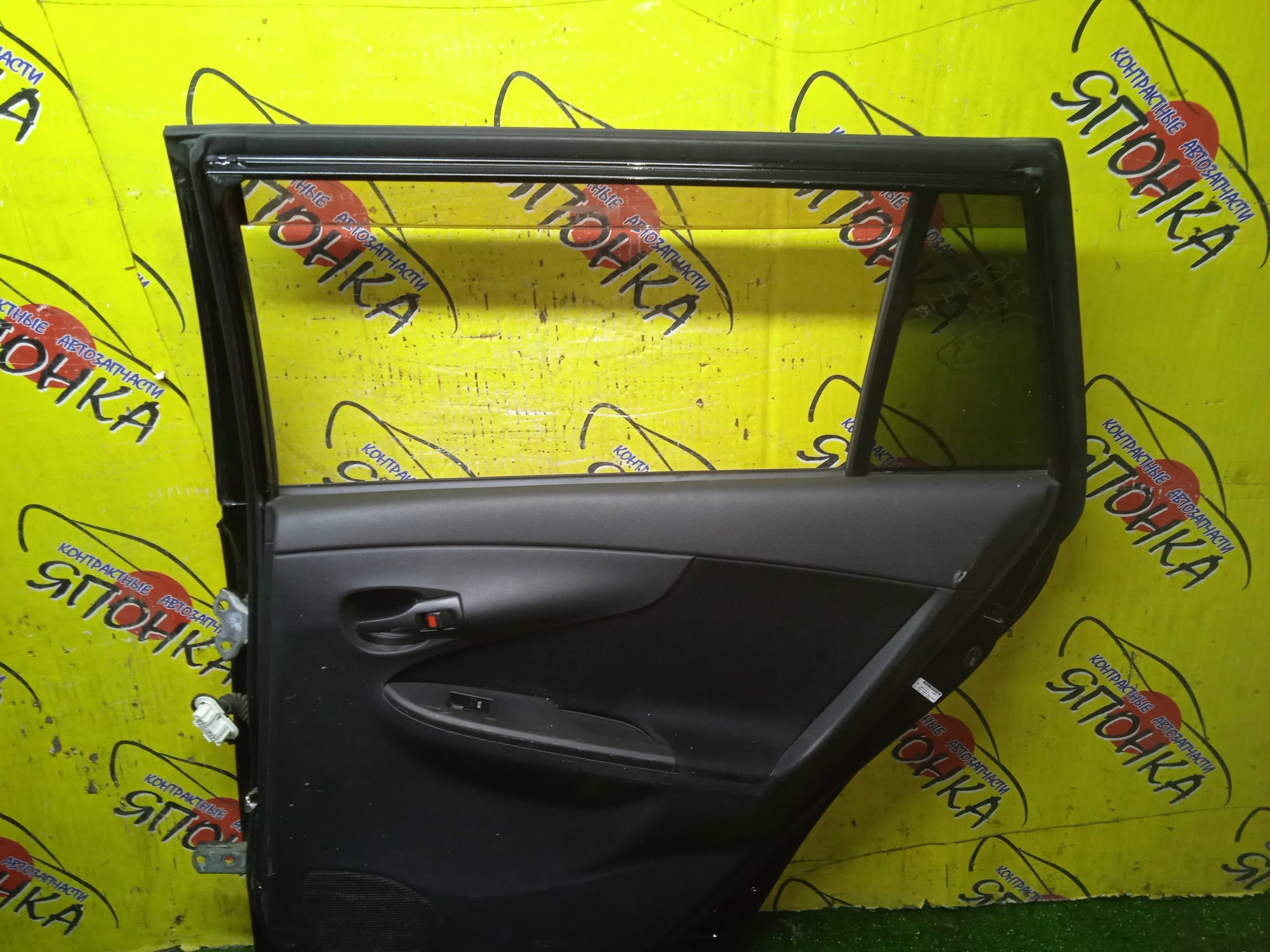 ДВЕРЬ БОКОВАЯ/TOY/FIELDER/NZE141G/NZE144G/ZRE142G/ZRE144G/6700313320/6700313321/B/R