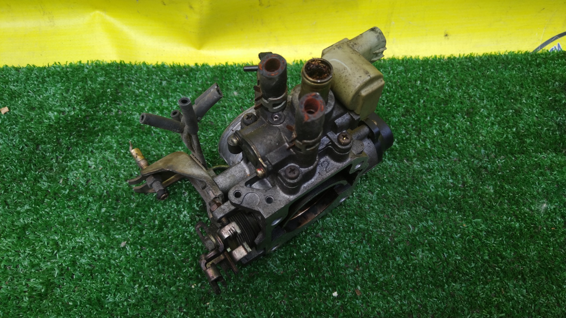 ЗАСЛОНКА ДРОССЕЛЬНАЯ/TOY/2TZ/МЕХАНИЧ./5*3 ТРУБКИ/4*3 КОНТ/ДПДЗ 4КОНТ/УЦЕНКА