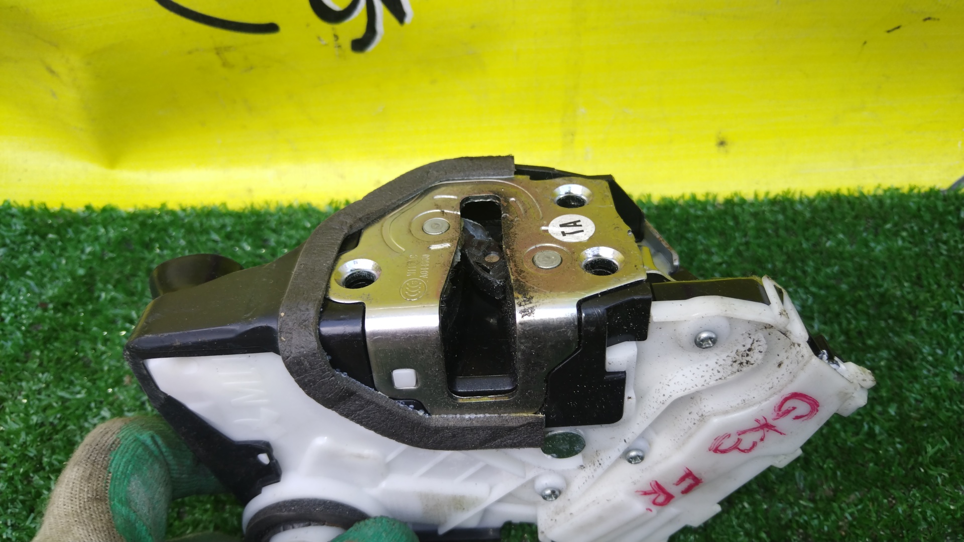 ЗАМОК ДВЕРИ/HON/FIT/ODYSSEY/STEPWGN/GP6/GK3/GP5/GK4/GK5/GK6/RC1/RC2/RP5/RP2/RP1/RP4/RP3/F/R/72110T5AJ01