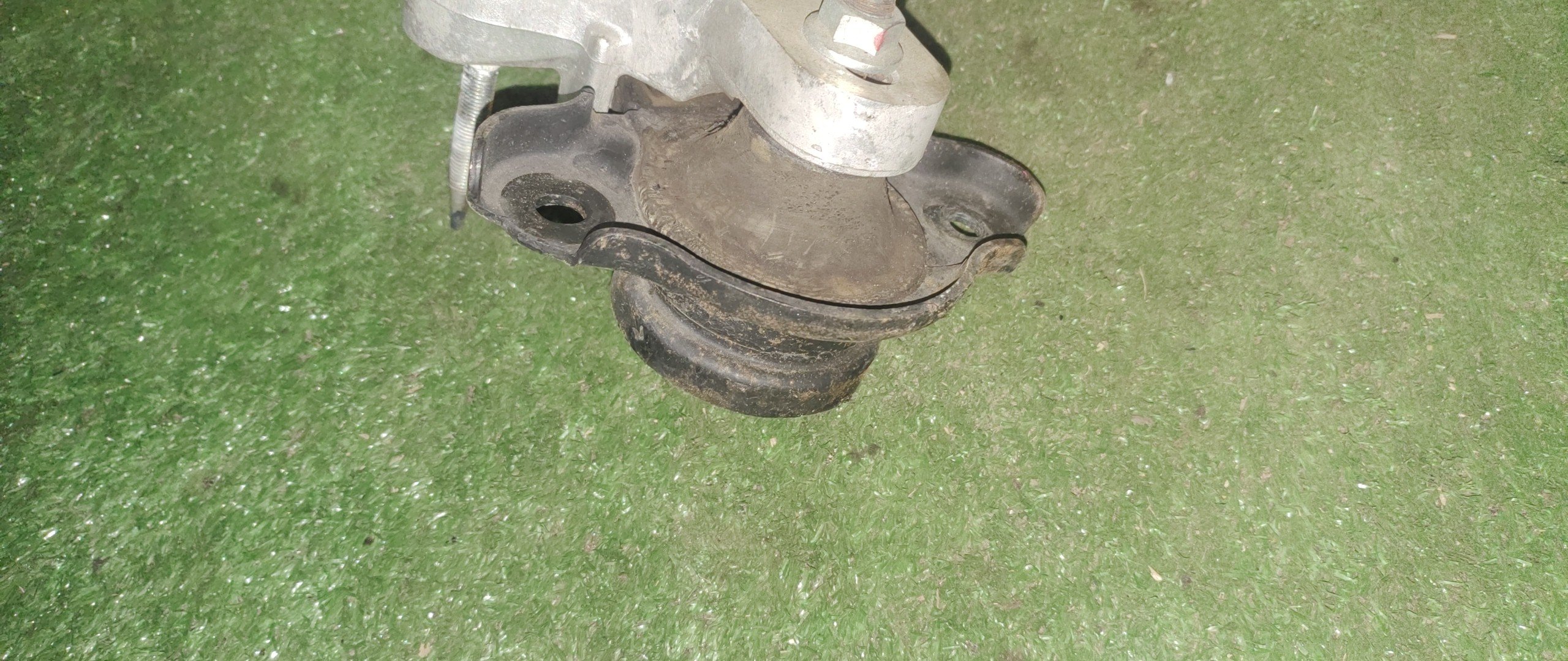 ПОДУШКА ДВС/HON/L13A/L15A/CITY/FIT/FIT ARIA/JAZZ/MOBILIO/MOBILIO SPIKE/GB1/GB2/GD1/GD2/GD3/GD4/GD6/GD7/GD8/GK1/GK2/F/R/50821SAA013