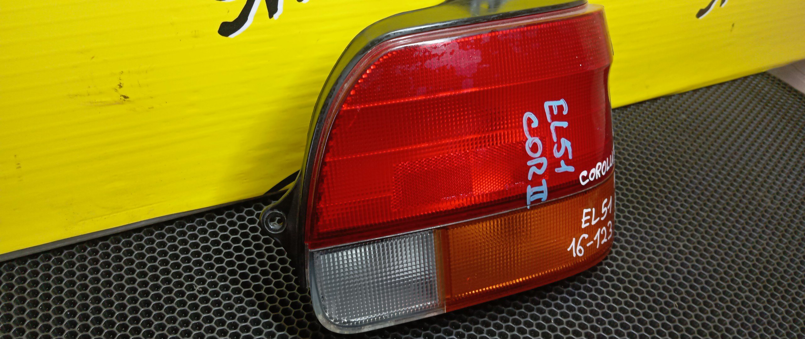 ФОНАРЬ/TOY/COROLLA II/CORSA/TERCEL/EL51/EL53/EL55/NL50/16123/R