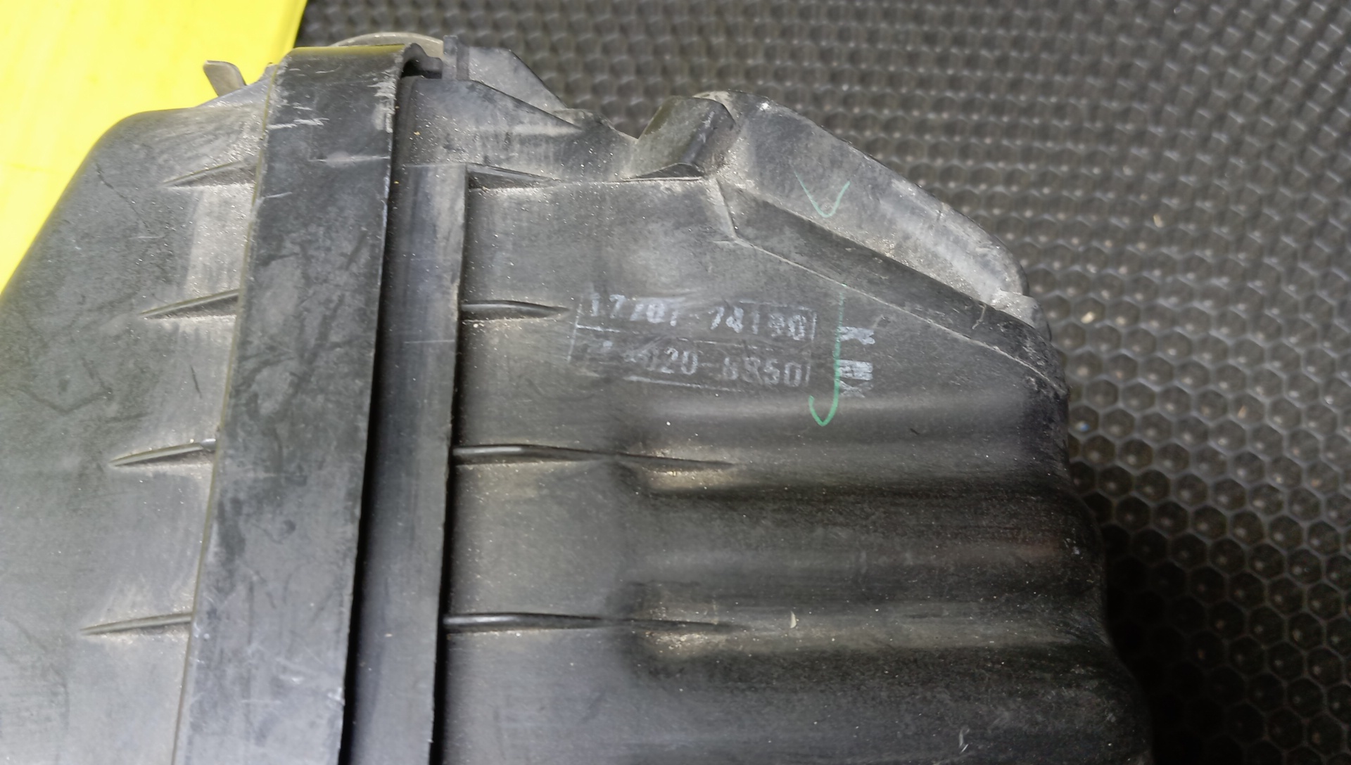 КОРПУС ВОЗДУШНОГО ФИЛЬТРА/TOY/CAMRY/VISTA/SV30/SV32/SV33/SV35/3S-FE/4S-FE