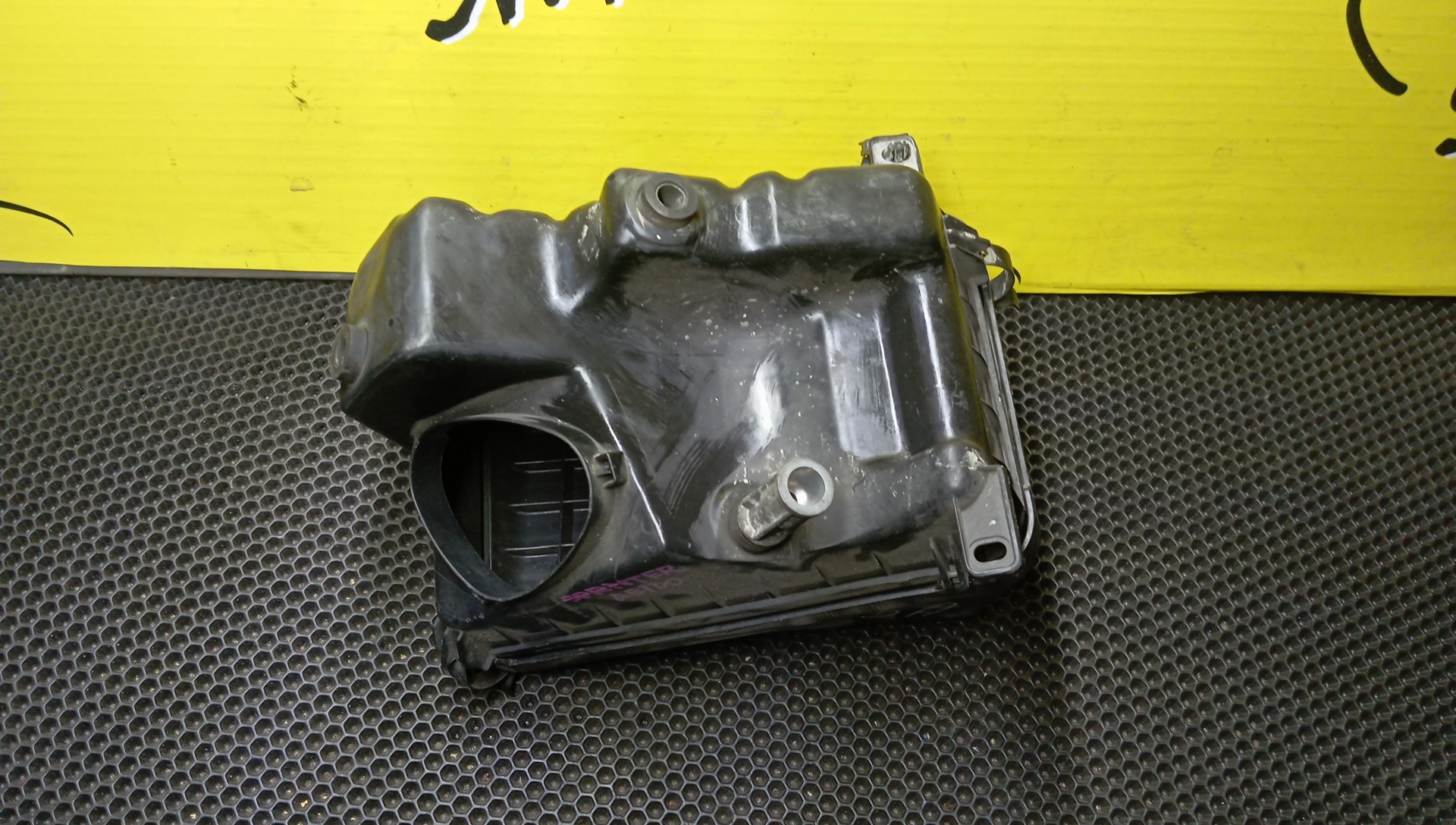 КОРПУС ВОЗДУШНОГО ФИЛЬТРА/TOY/COROLLA/COROLLA WAGON/AE100/AE100G/AE101L/AE104/AE104G/AE109V/4A-FE/5A-FE