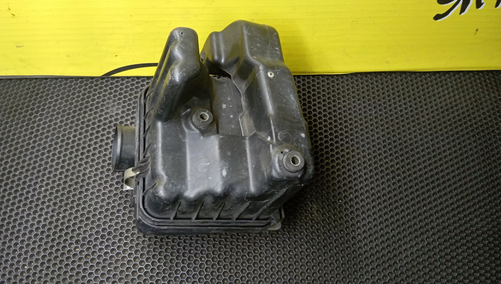 КОРПУС ВОЗДУШНОГО ФИЛЬТРА/TOY/CORSA/TERCEL/COROLLA II/STARLET/EL50/EL51/EL53/EXZ10/EP91/4E-FE/5E-FE