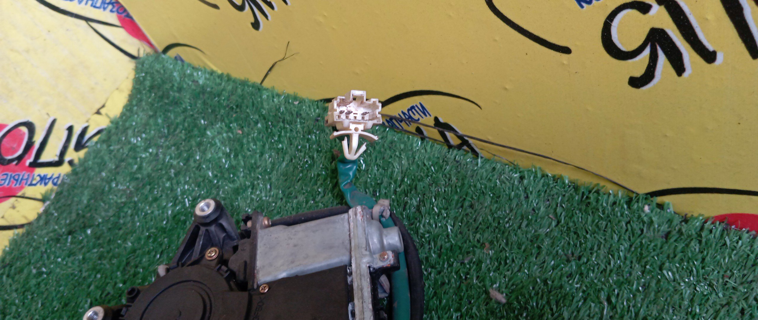 СТЕКЛОПОДЪЕМНИК/MMC/ASPIRE/GALANT/LEGNUM/EA1A/EA1W/EA2A/EA3A/EA3W/EA4W/EA5W/EA7A/EA7W/EC1A/EC1W/EC3A/EC3W/EC4W/EC5A/EC5W/EC7A/EC7W/F/R/MR215402