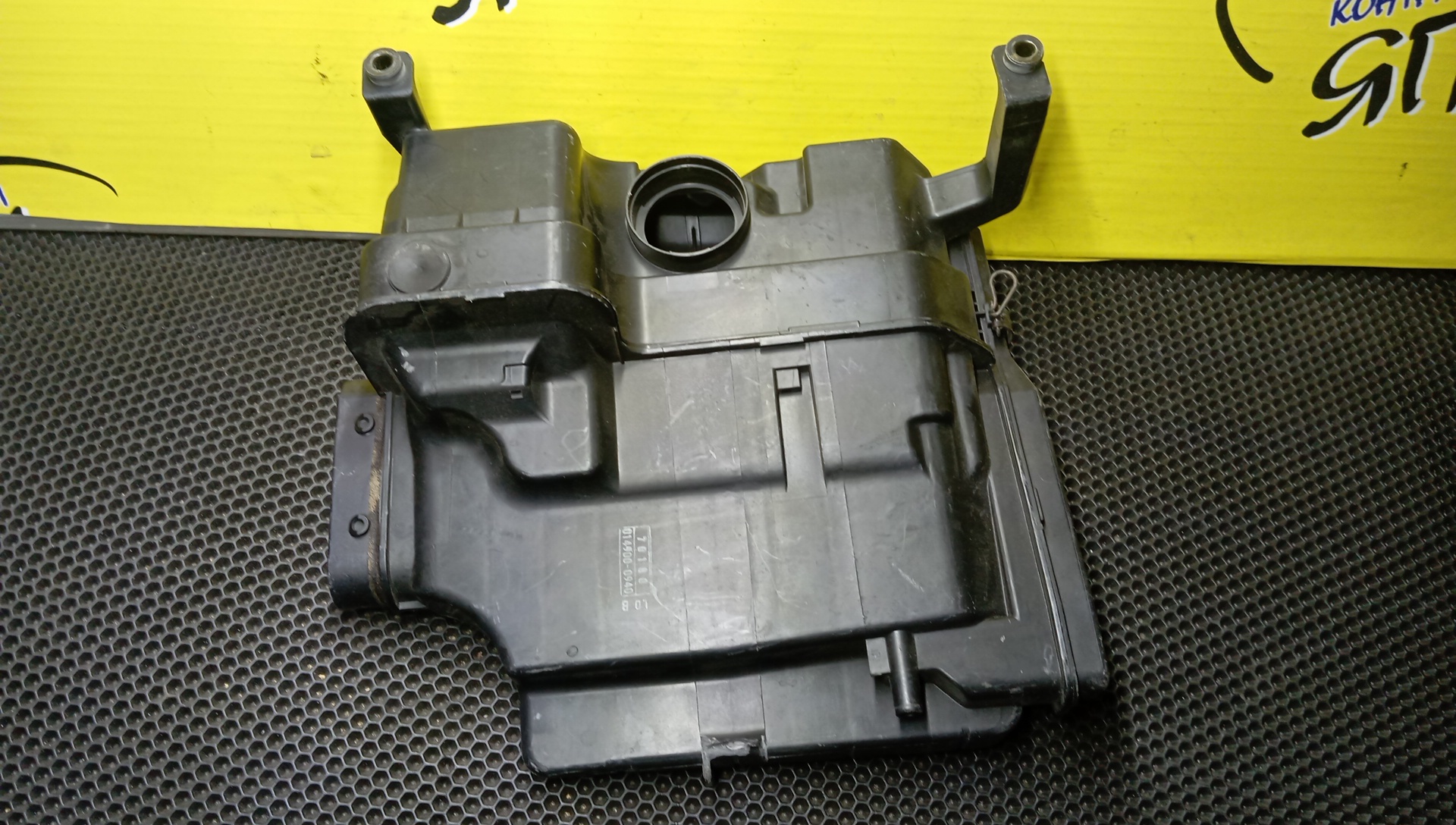 КОРПУС ВОЗДУШНОГО ФИЛЬТРА/TOY/ALTEZZA/CHASER/CRESTA/MARK II/MARK II BLIT/GX100/GX105/GX110/GX110W/GX115/GX115W/GXE10/1G-FE BEAMS/1770070180