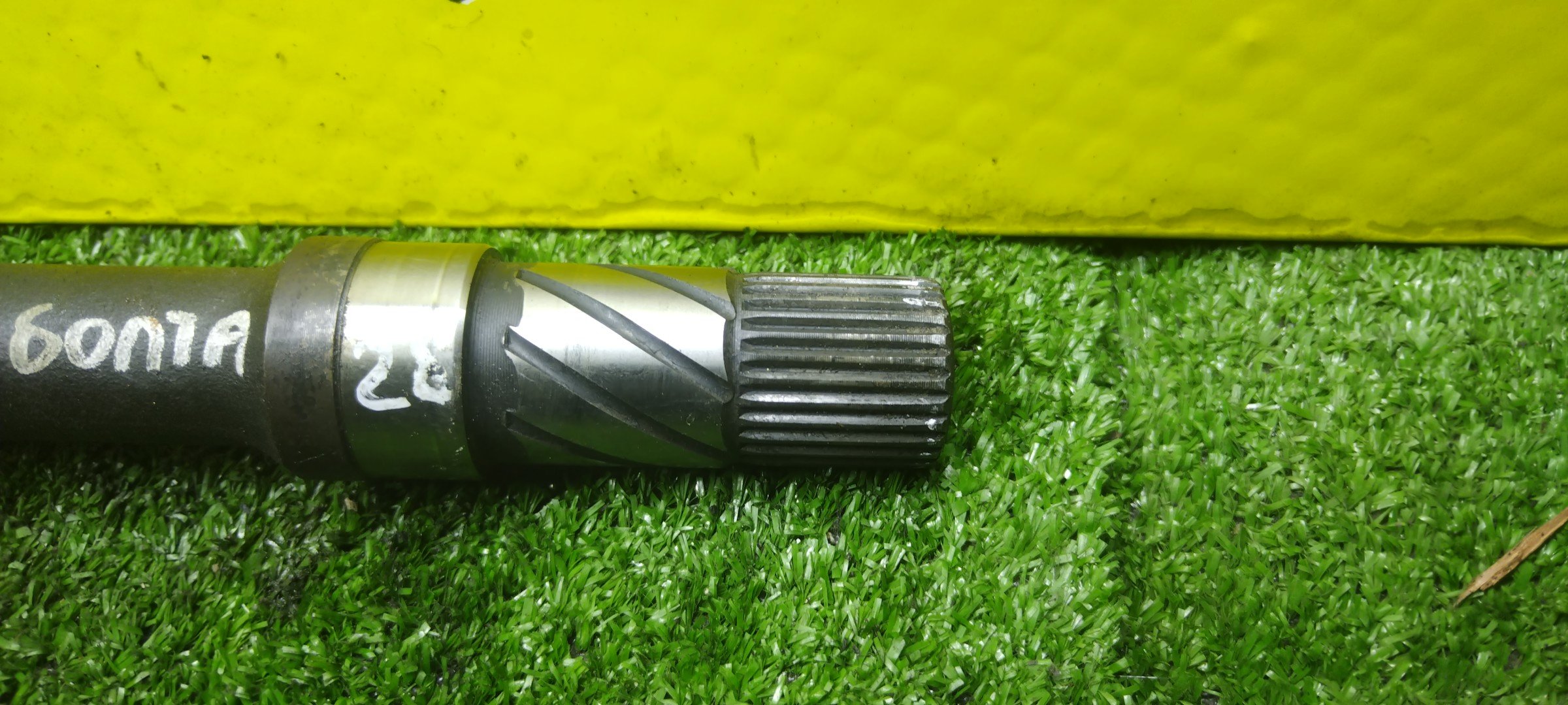 ПРОМЕЖУТОЧНЫЙ ВАЛ/MAZ/ATENZA/MAZDA6/GY3W/GG3P/GGEP/GG3S/GYEW/GGES/LF/L3/F/R/С ПОДВЕСНЫМ ПОД 2 БОЛТА/28*28 ШЛИЦОВ/GA2425700B