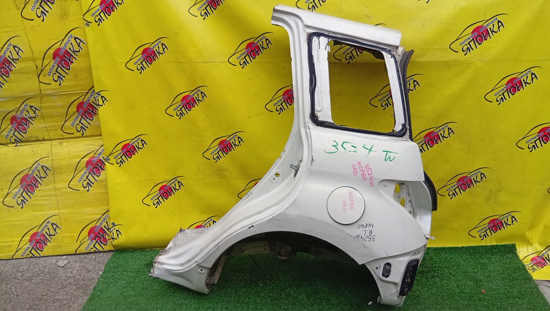 КРЫЛО/TOY/IST/SCION/NCP60/NCP65/B/L/6160252160