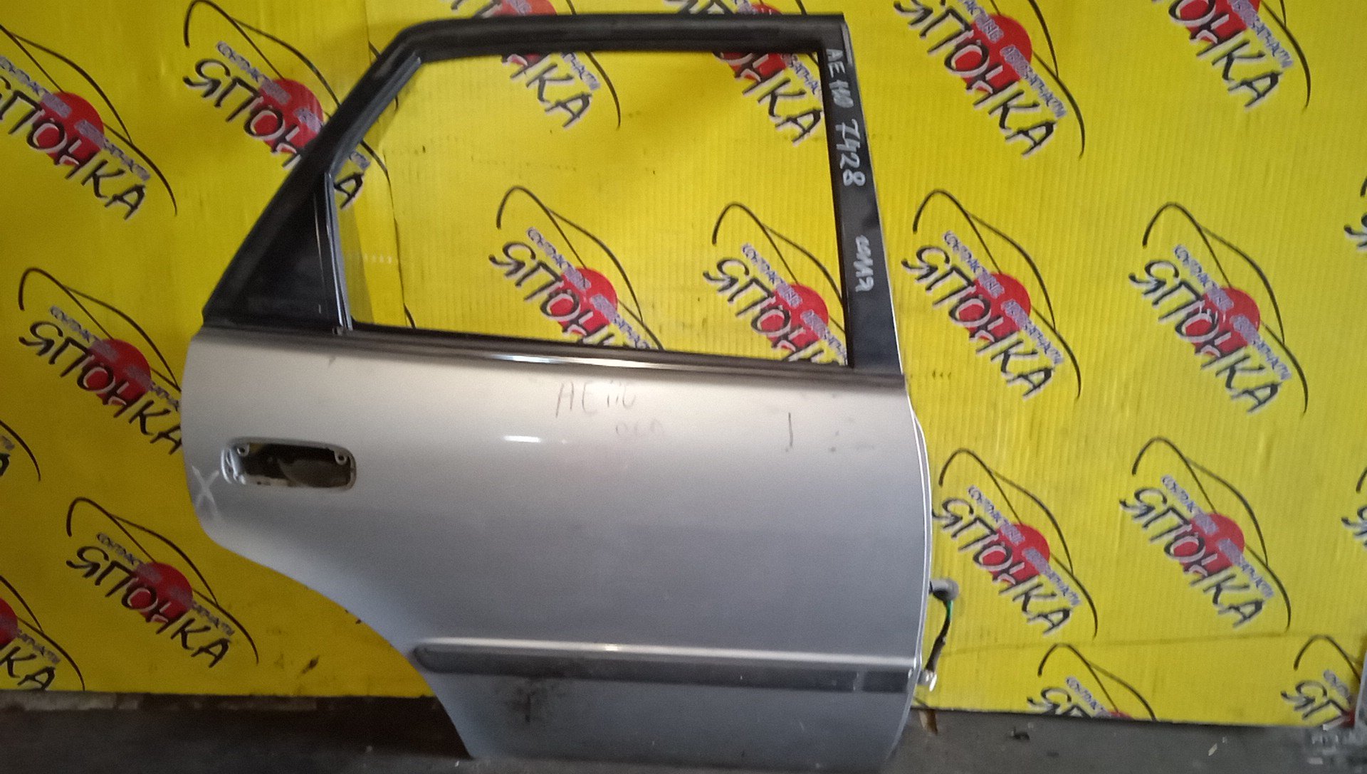 ДВЕРЬ БОКОВАЯ/TOY/SPRINTER/AE110/AE111/AE114/CE110/CE114/EE111/6700312700/6700312800/B/R