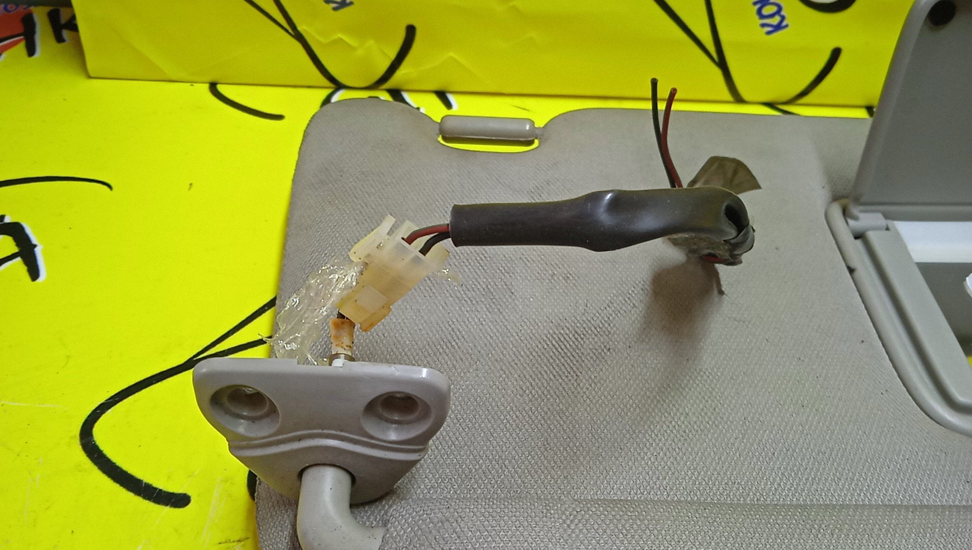 КОЗЫРЕК СОЛНЦЕЗАЩИТНЫЙ/INF/QX56/ARMADA/TITAN/JA60/TA60/A60/ТОЛЬКО ПАРА/96401ZQ00B/96400ZQ00B