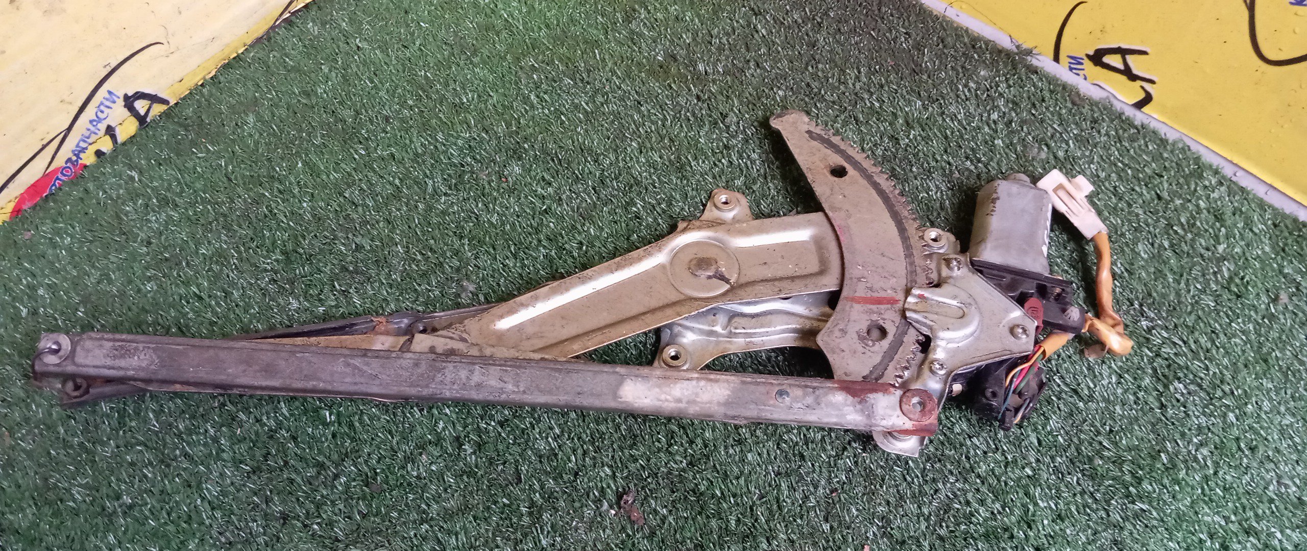 СТЕКЛОПОДЪЕМНИК/TOY/COROLLA/SPRINTER/SPRINTER CARIB/AE110/AE111/AE114/AE114G/AE115G/CE110/CE113/CE114/CE116/EE111/F/R