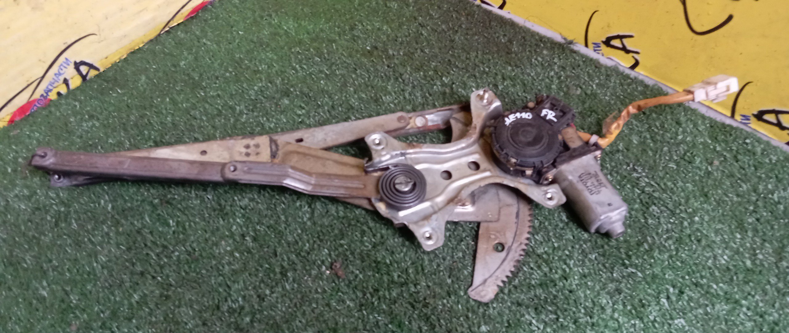 СТЕКЛОПОДЪЕМНИК/TOY/COROLLA/SPRINTER/SPRINTER CARIB/AE110/AE111/AE114/AE114G/AE115G/CE110/CE113/CE114/CE116/EE111/F/R