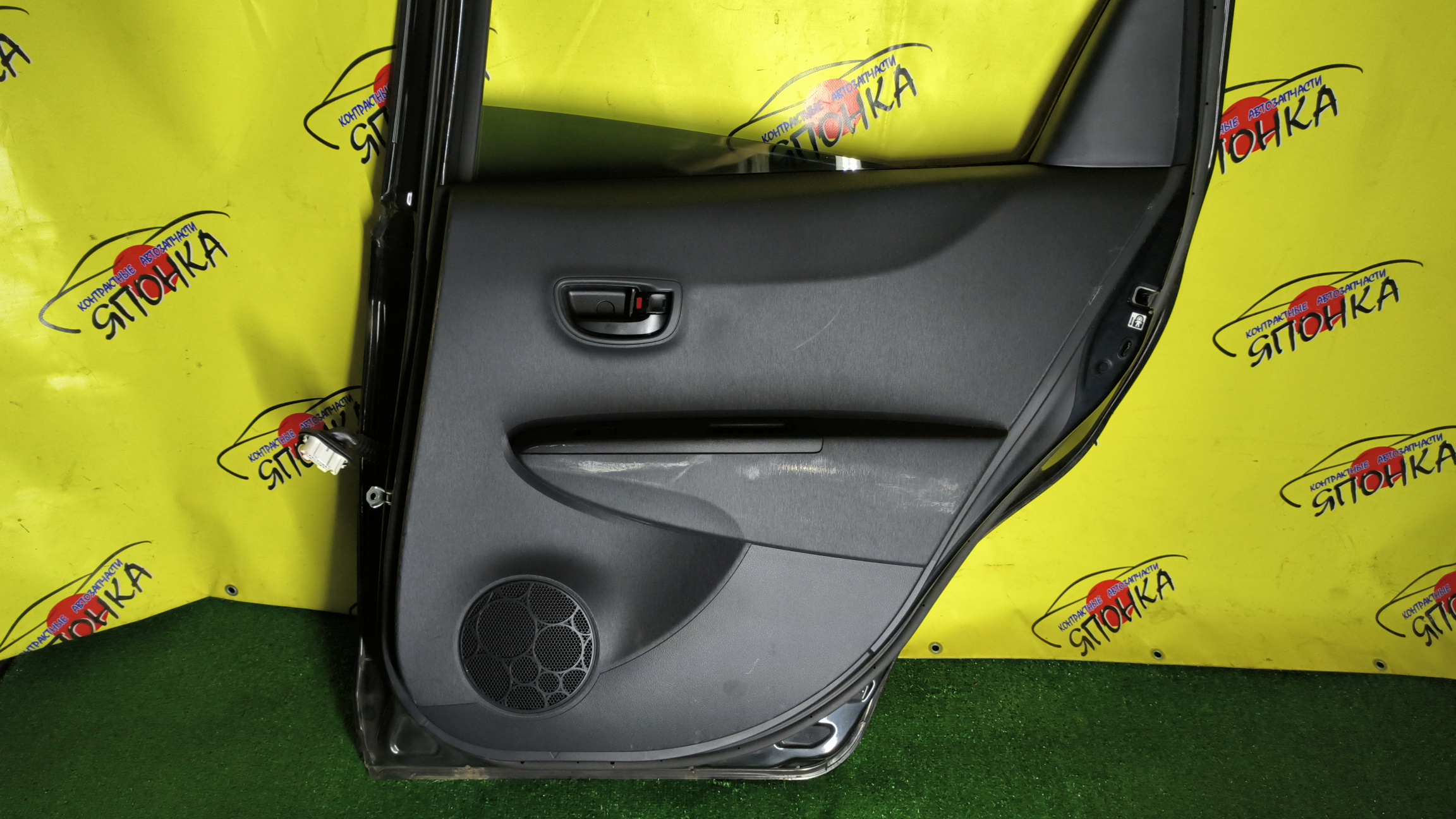 ДВЕРЬ БОКОВАЯ/TOY/VITZ/KSP130/NCP131/NHP130/NSP130/NSP135/NSP131/6700352280/B/R