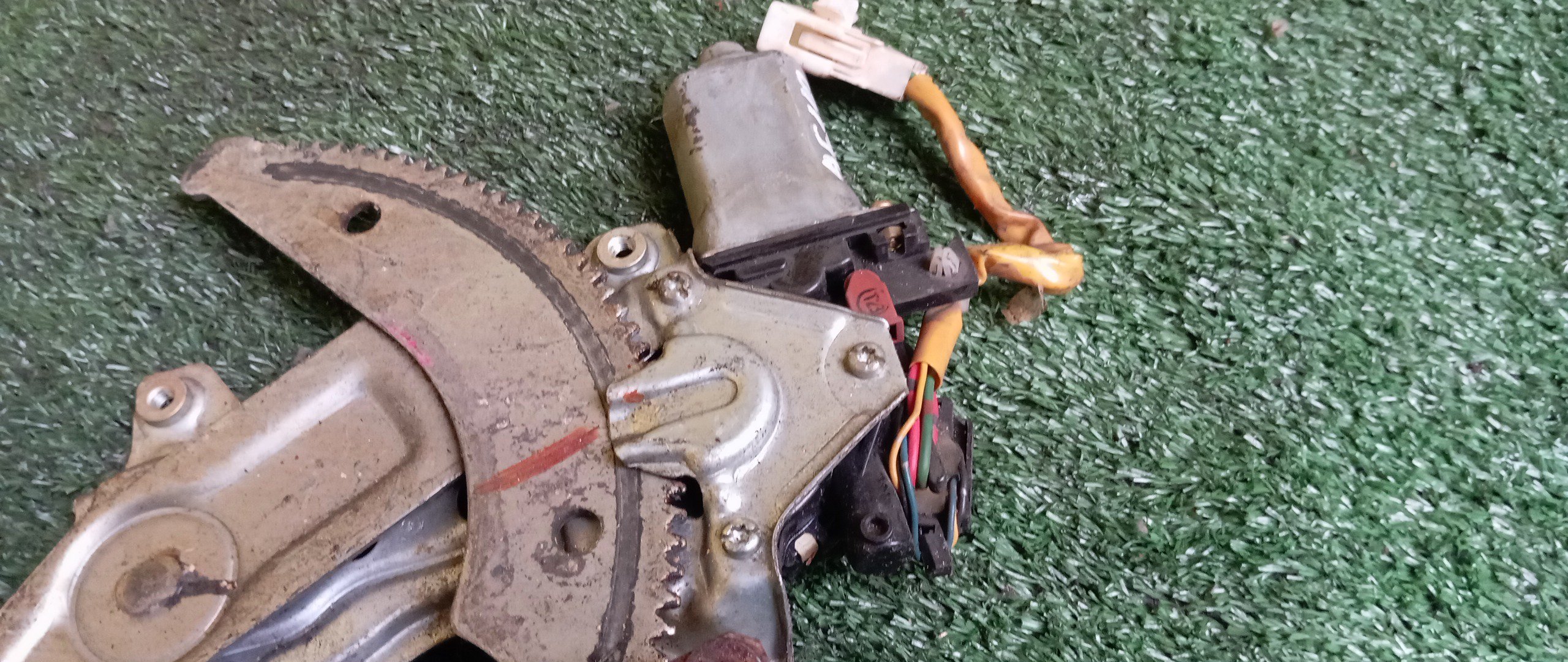 СТЕКЛОПОДЪЕМНИК/TOY/COROLLA/SPRINTER/SPRINTER CARIB/AE110/AE111/AE114/AE114G/AE115G/CE110/CE113/CE114/CE116/EE111/F/R