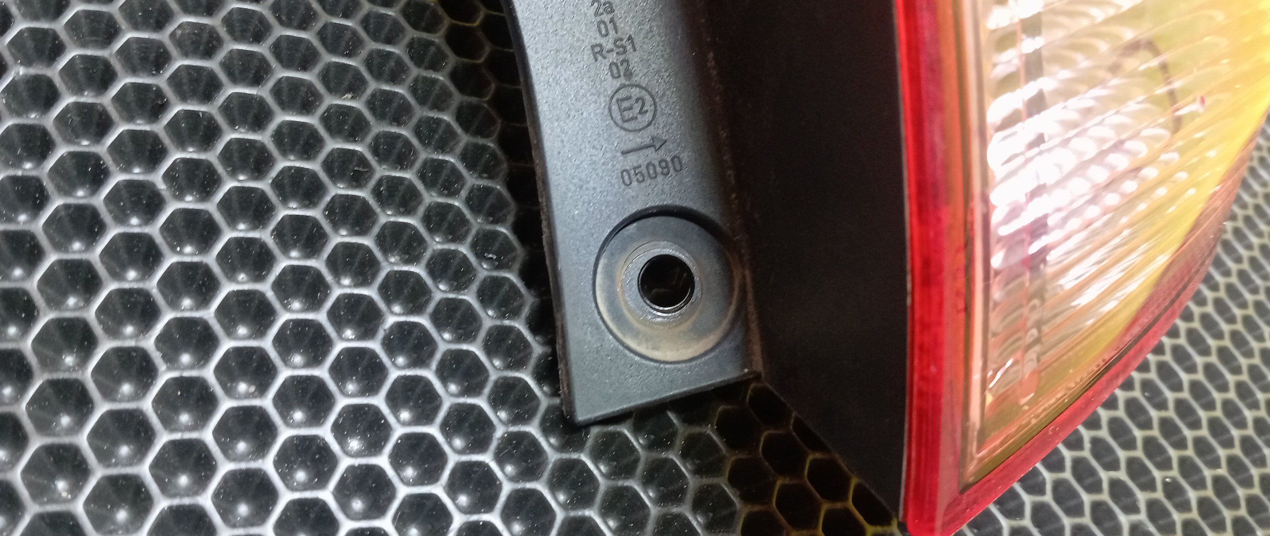 ФОНАРЬ/MMC/CHARIOT GRANDIS/N84W/N86W/N94W/N96W/22087262/R