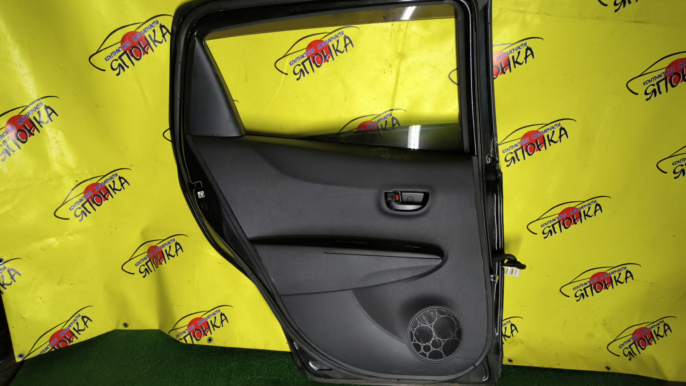 ДВЕРЬ БОКОВАЯ/TOY/VITZ/KSP130/NCP131/NHP130/NSP130/NSP135/NSP131/6700452440/B/L