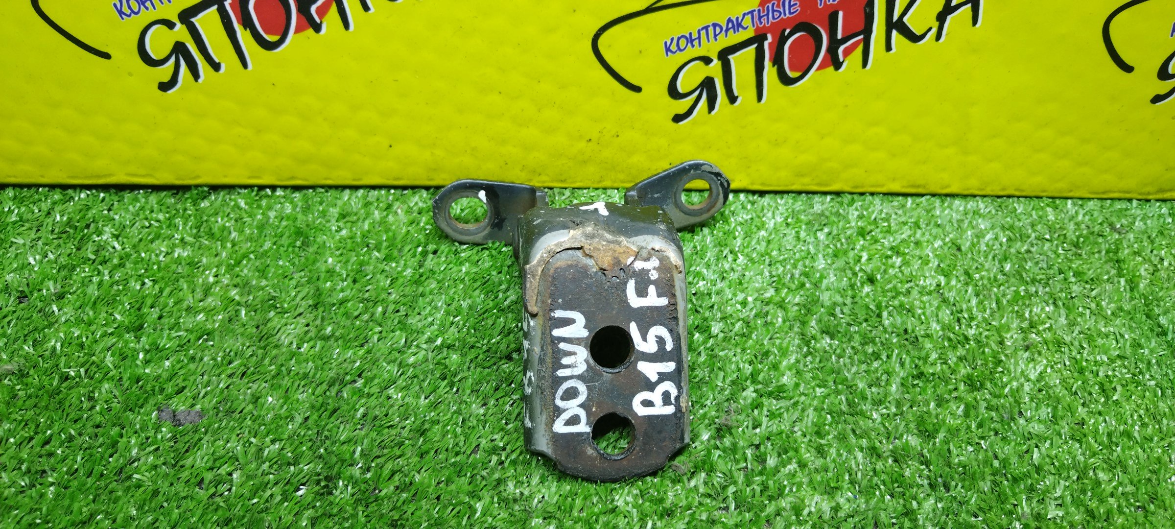 ПЕТЛИ ДВЕРИ/NIS/ALMERA/BLUEBIRD/BLUEBIRD SYLPHY/PRIMERA/PRIMERA CAMINO/SUNNY/B15/ENU14/EU14/FB15/FG10/FNB15/HNP11/HNU14/HP11/HU14/JB15/N16/P11/QB15/QG10/QNG10/QP11/QU14/SB15/SU14/TG10/WHNP11/WHP11/WP11/WQP11/F/L/DOWN/804003J100/804003J600