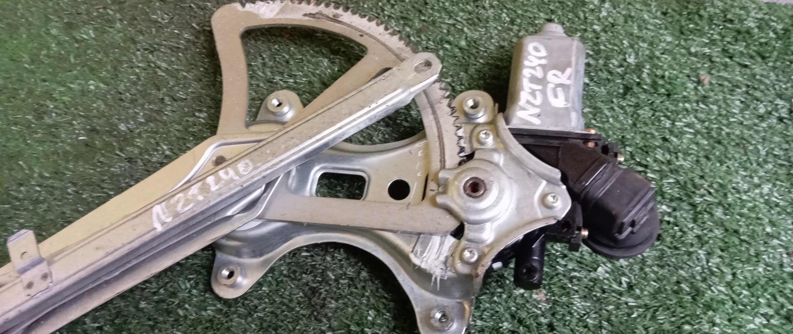 СТЕКЛОПОДЪЕМНИК/TOY/PREMIO/ALLION/AZT240/NZT240/ZZT240/ZZT245/F/R